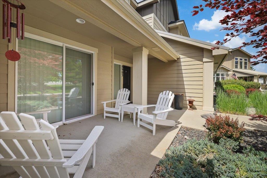 8903 N Barnes Rd, Spokane, WA 99208 — photo 2