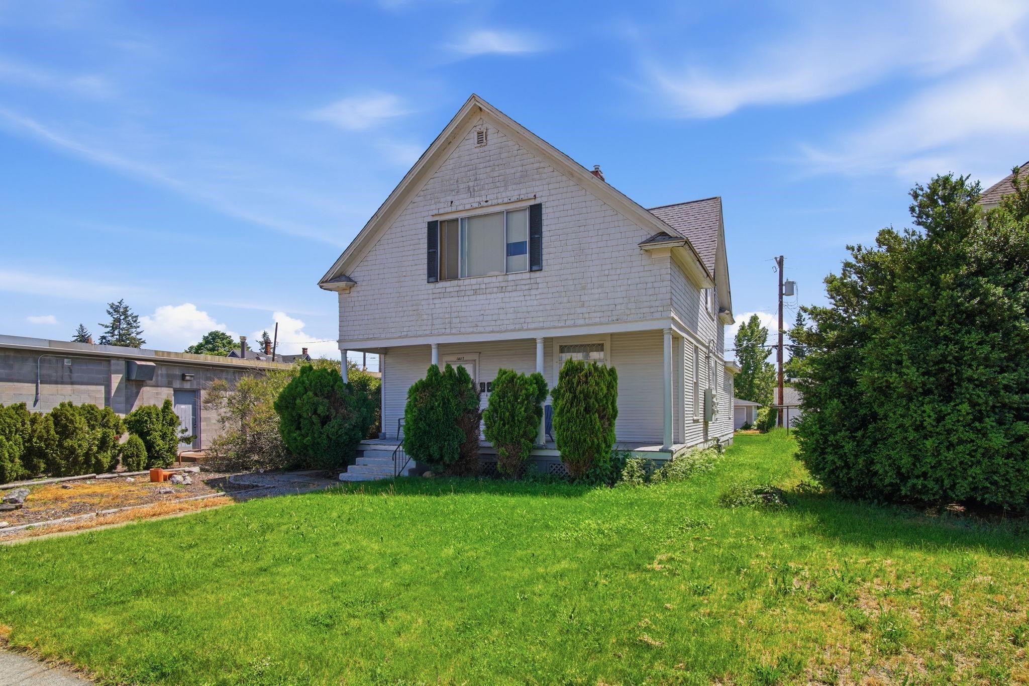 1017 W Fairview Ave — photo