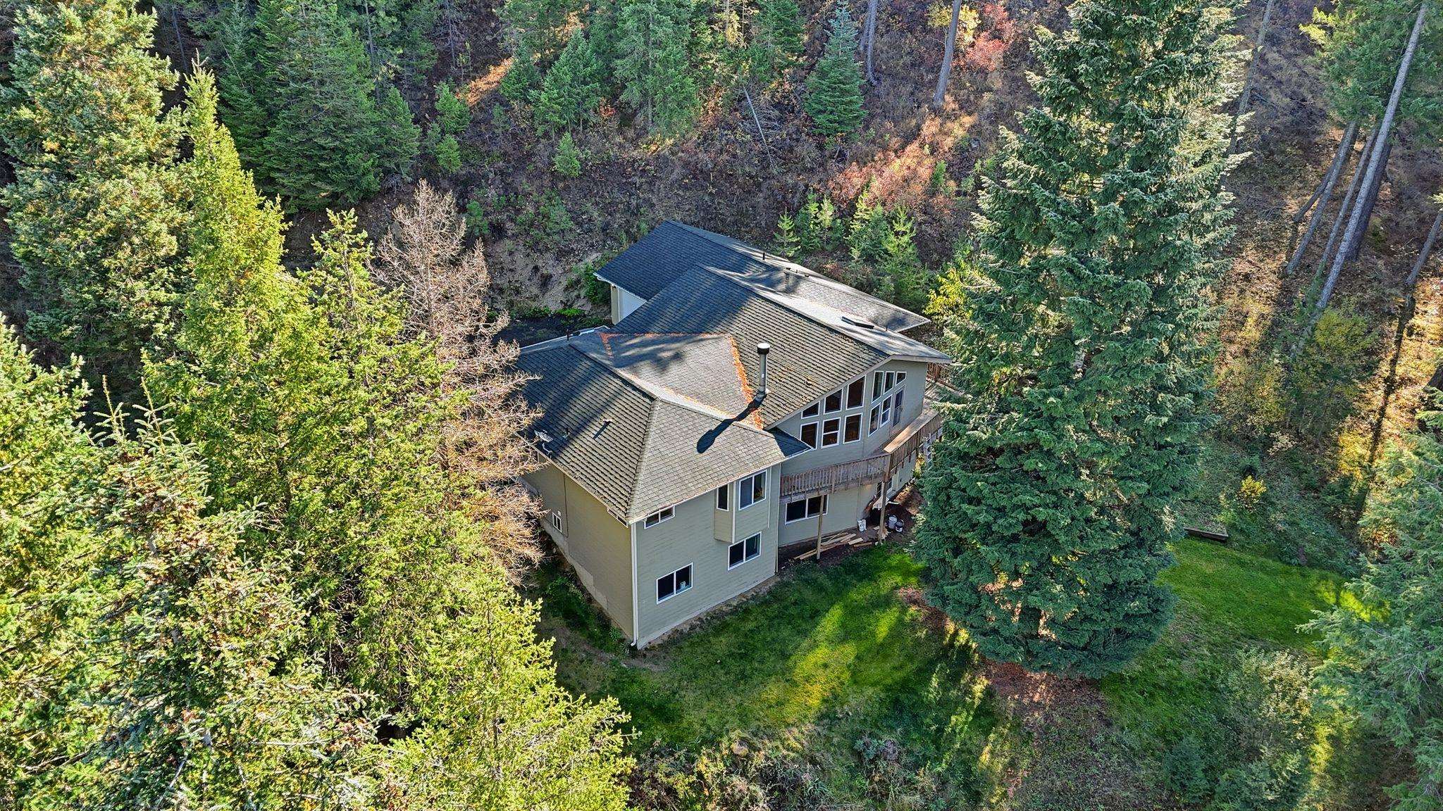 30324 N Elk Chattaroy Rd — photo