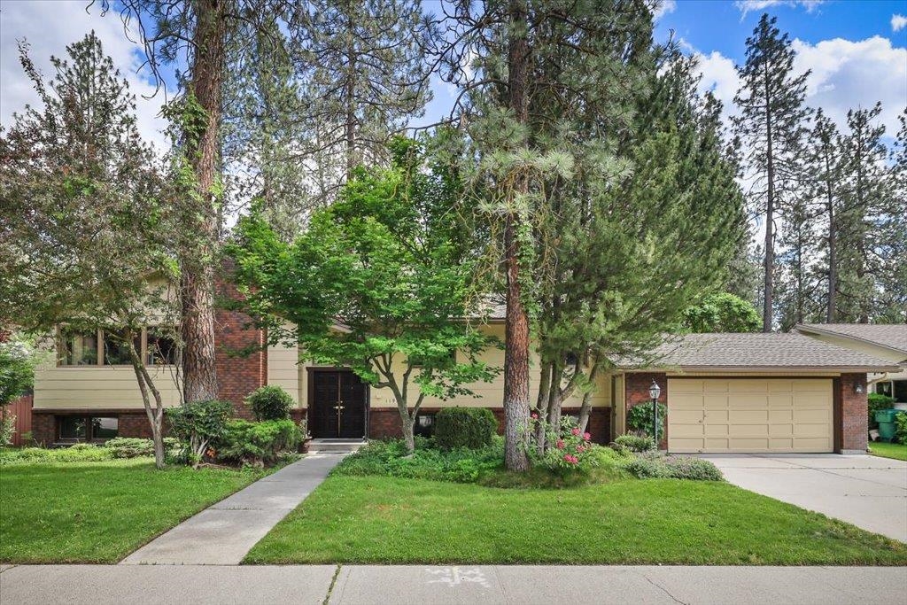 11914 N Fairwood Dr — photo