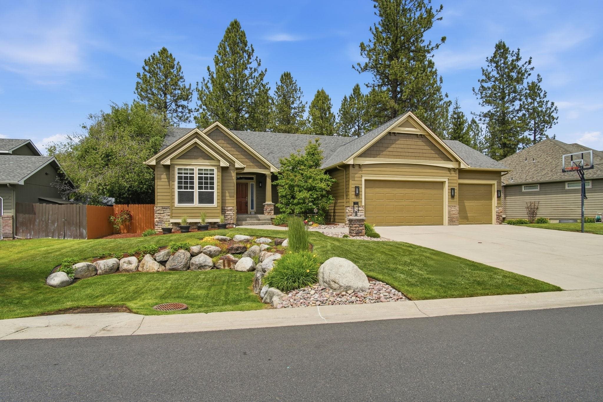 703 E Golden Rd, Spokane, WA 99208 — photo 2