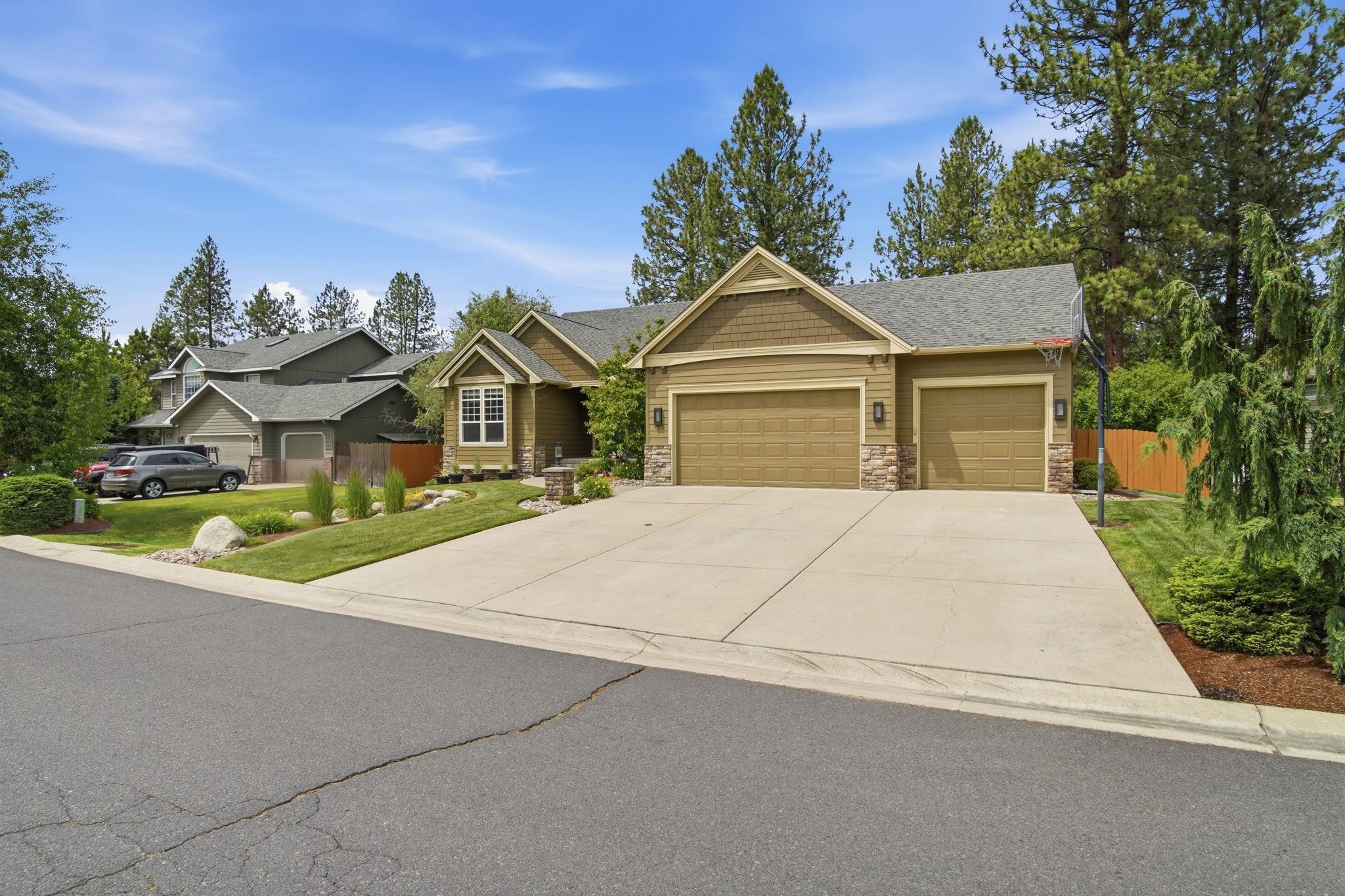 703 E Golden Rd, Spokane, WA 99208 — photo 3