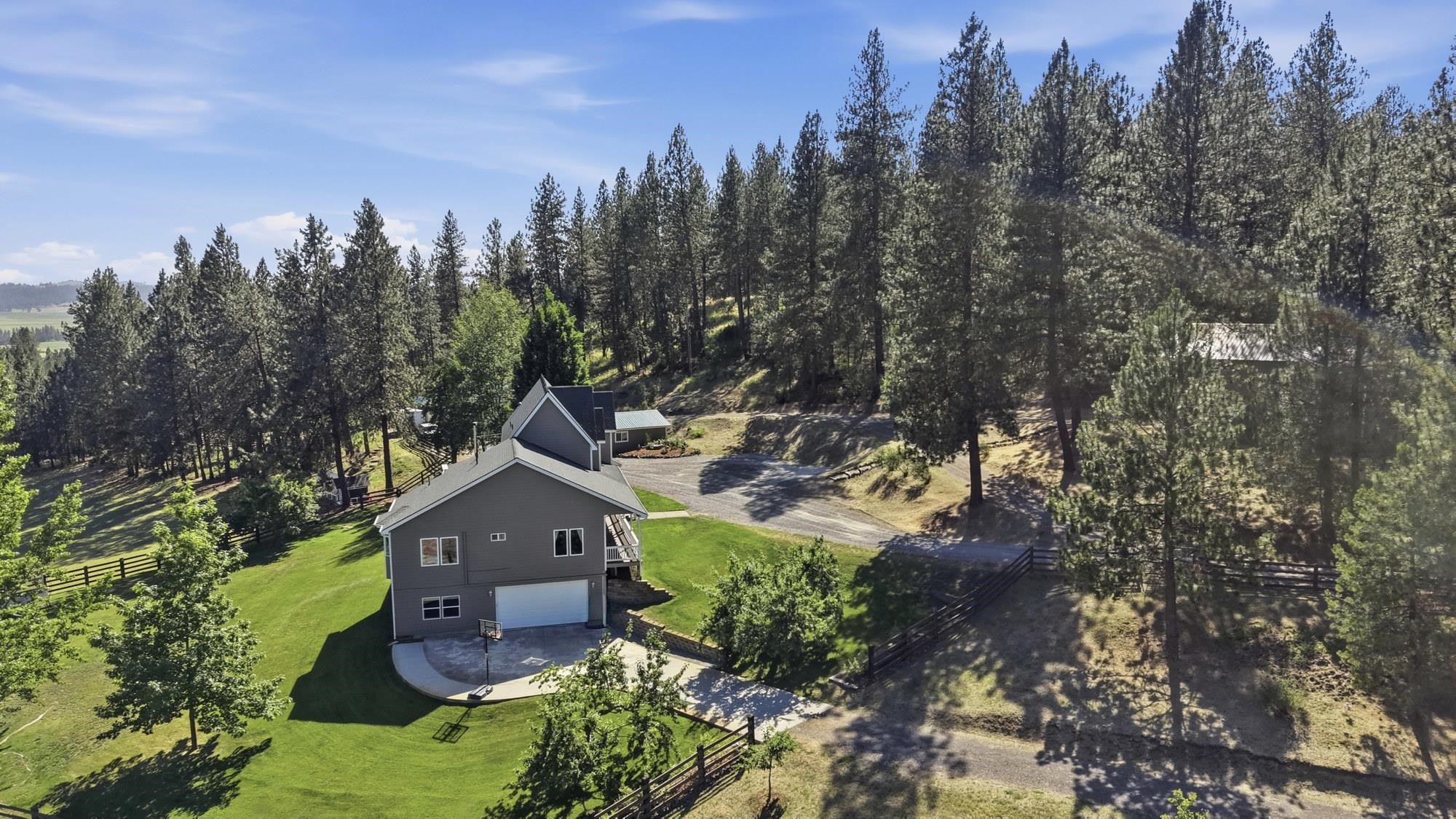 9516 E Day Rd — photo