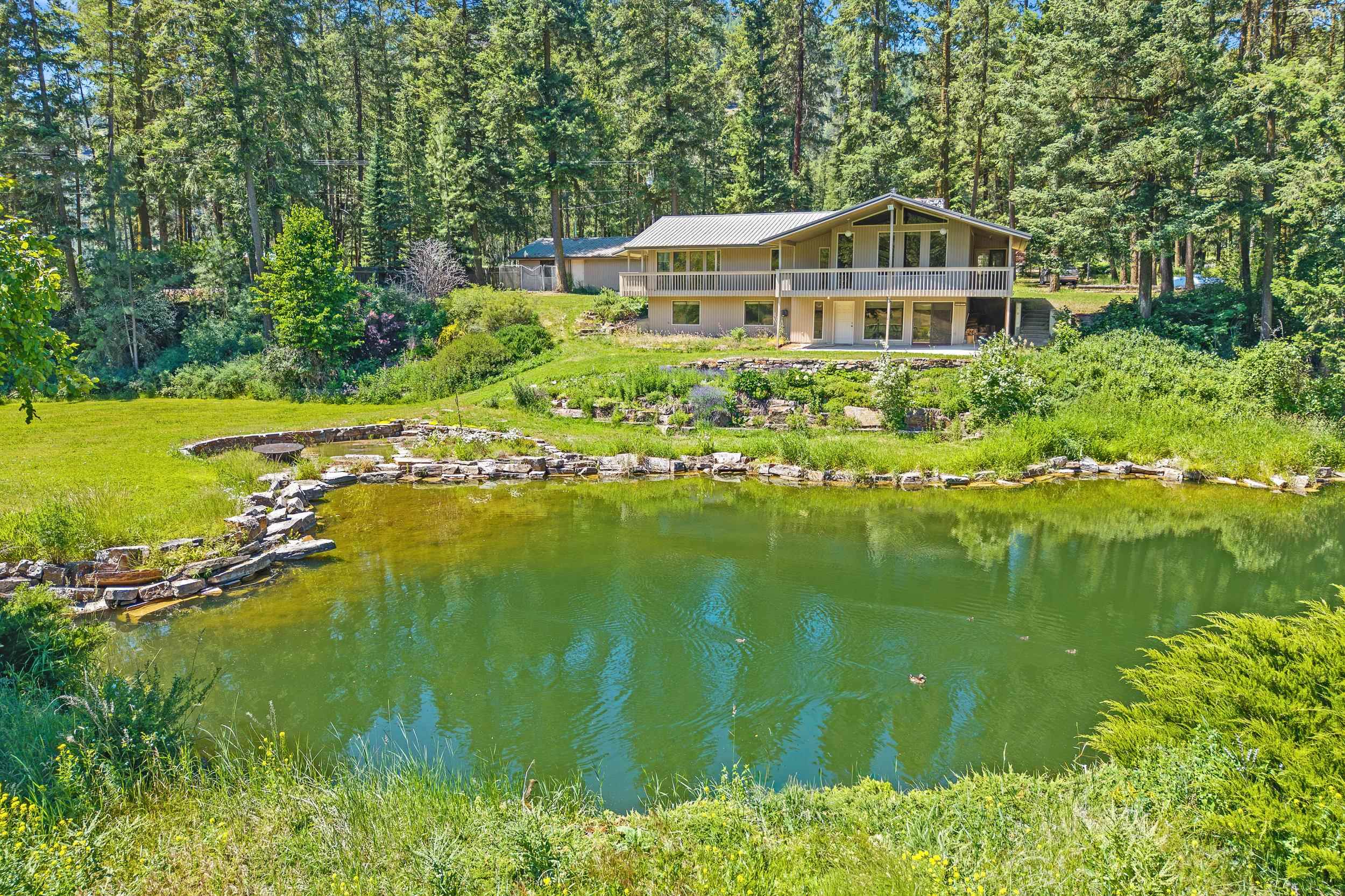 512 Williams Lake Rd — photo