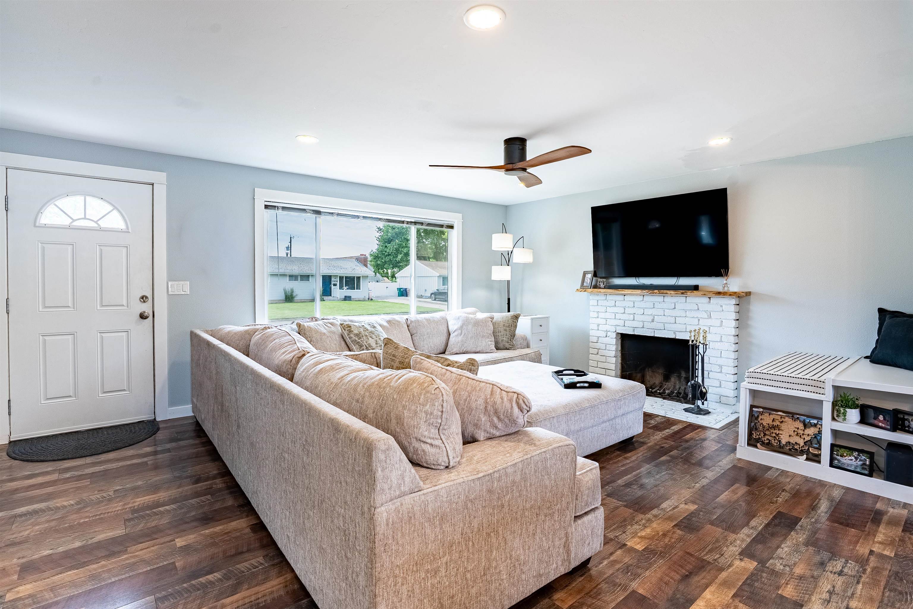 2811 E 39th Ave, Spokane, WA 99223 — photo 2