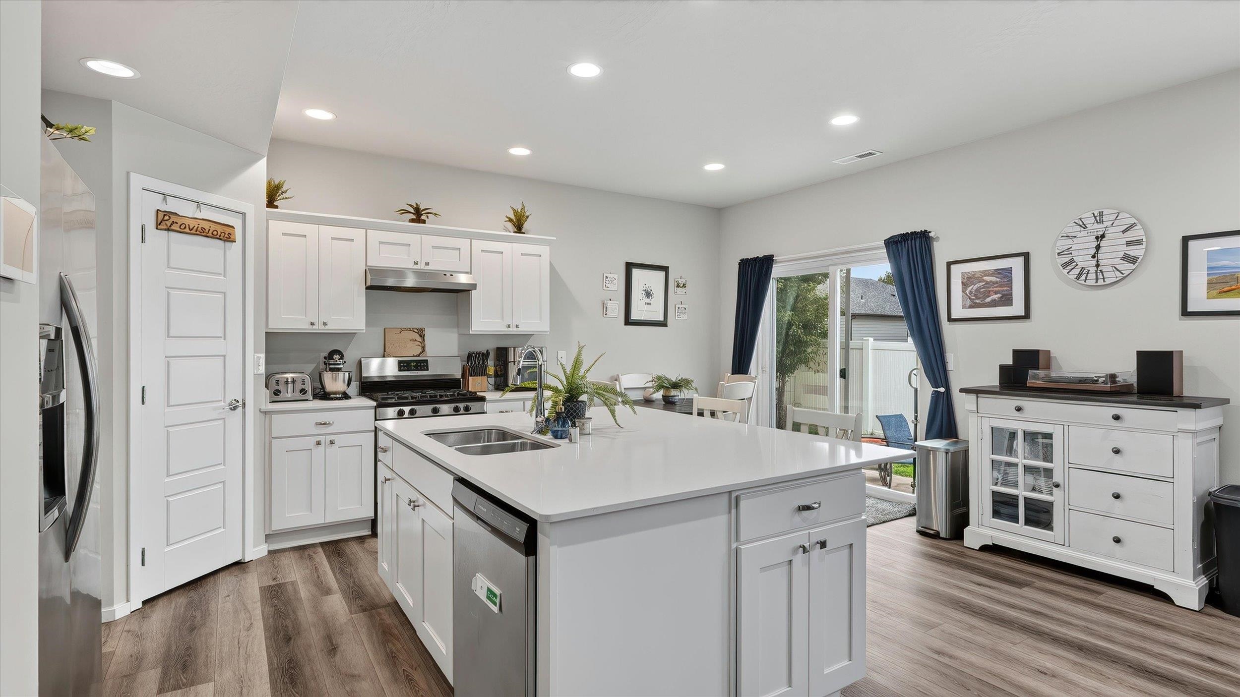 1213 E Silver Pine Rd, Colbert, WA 99005 — photo 2