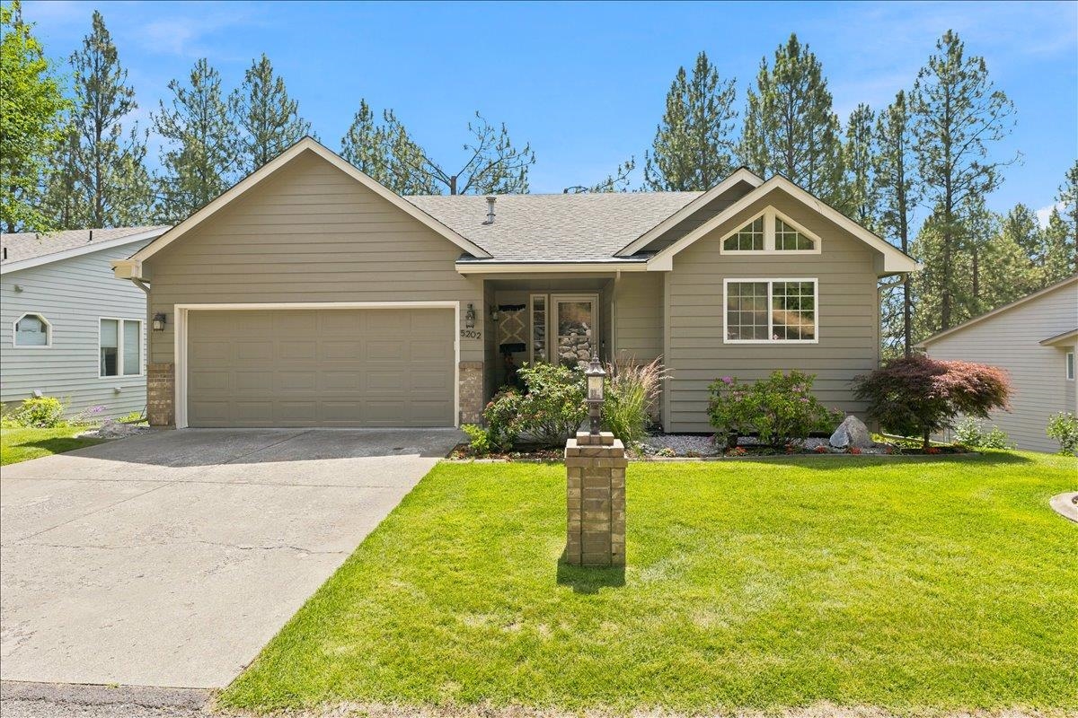 5202 N Riblet View Ln — photo