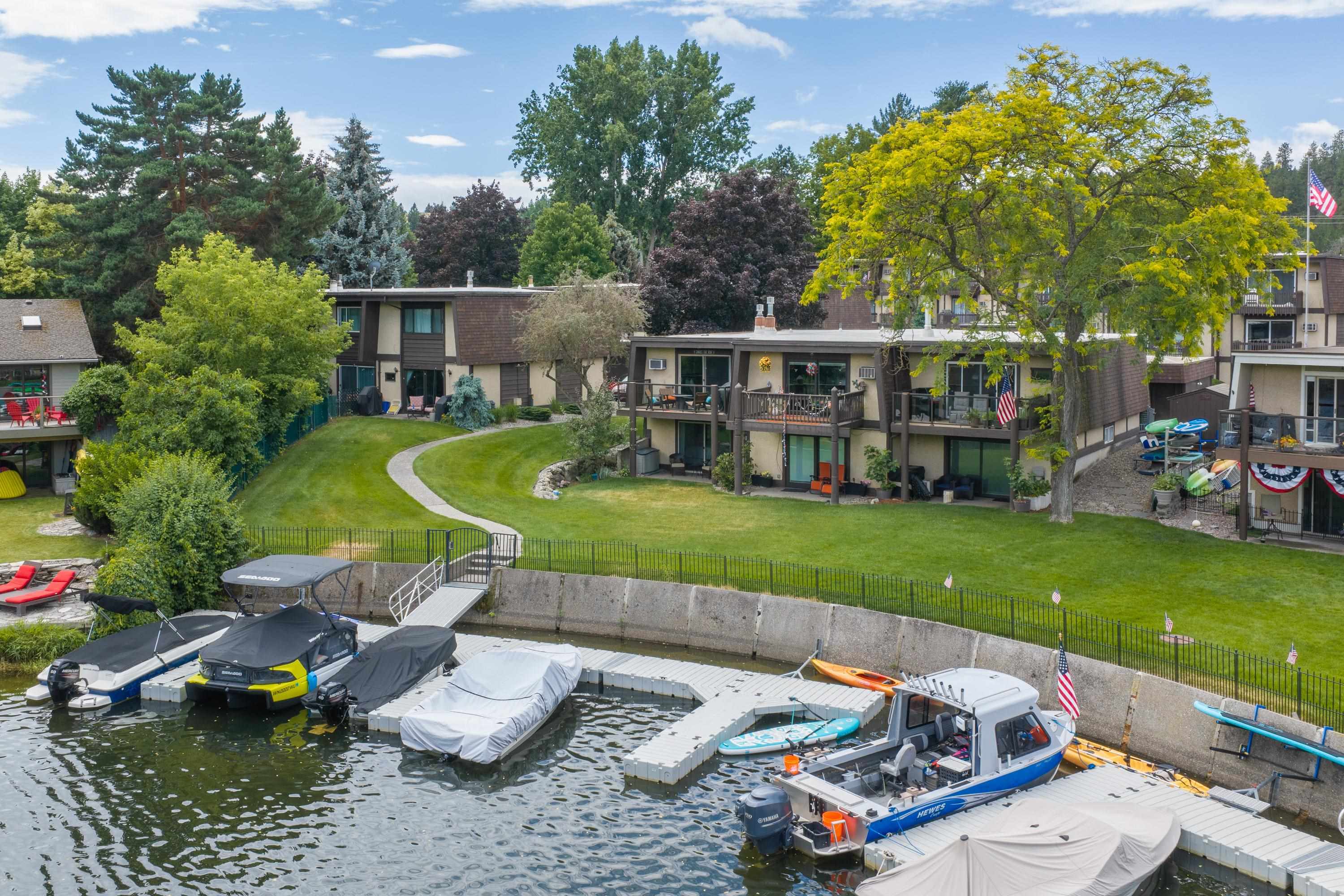 311 S Shoreline Dr — photo