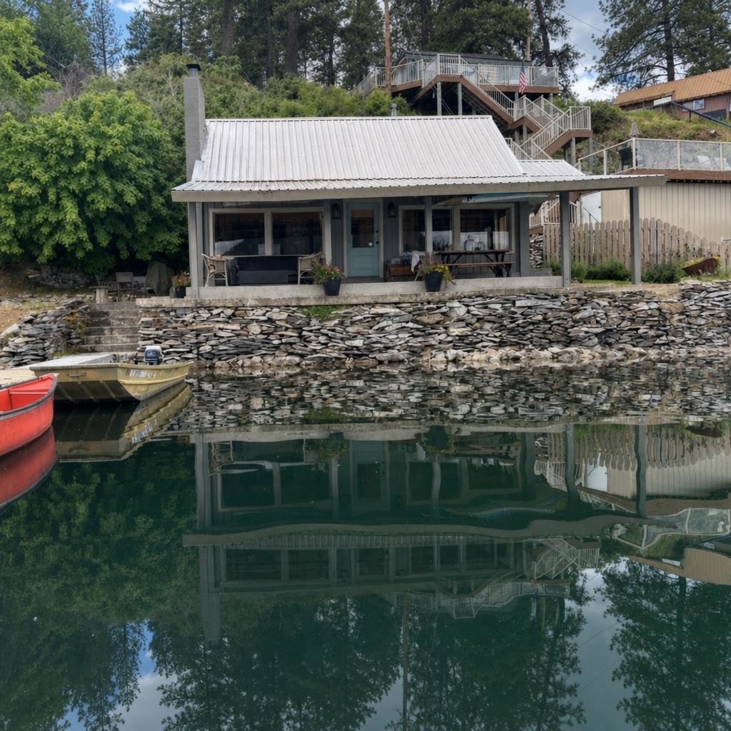 45116 Lake Shore Homes Rd, Loon Lake, WA 99147
