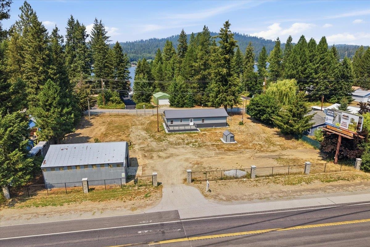 652 Southshore Diamond Lake Rd — photo