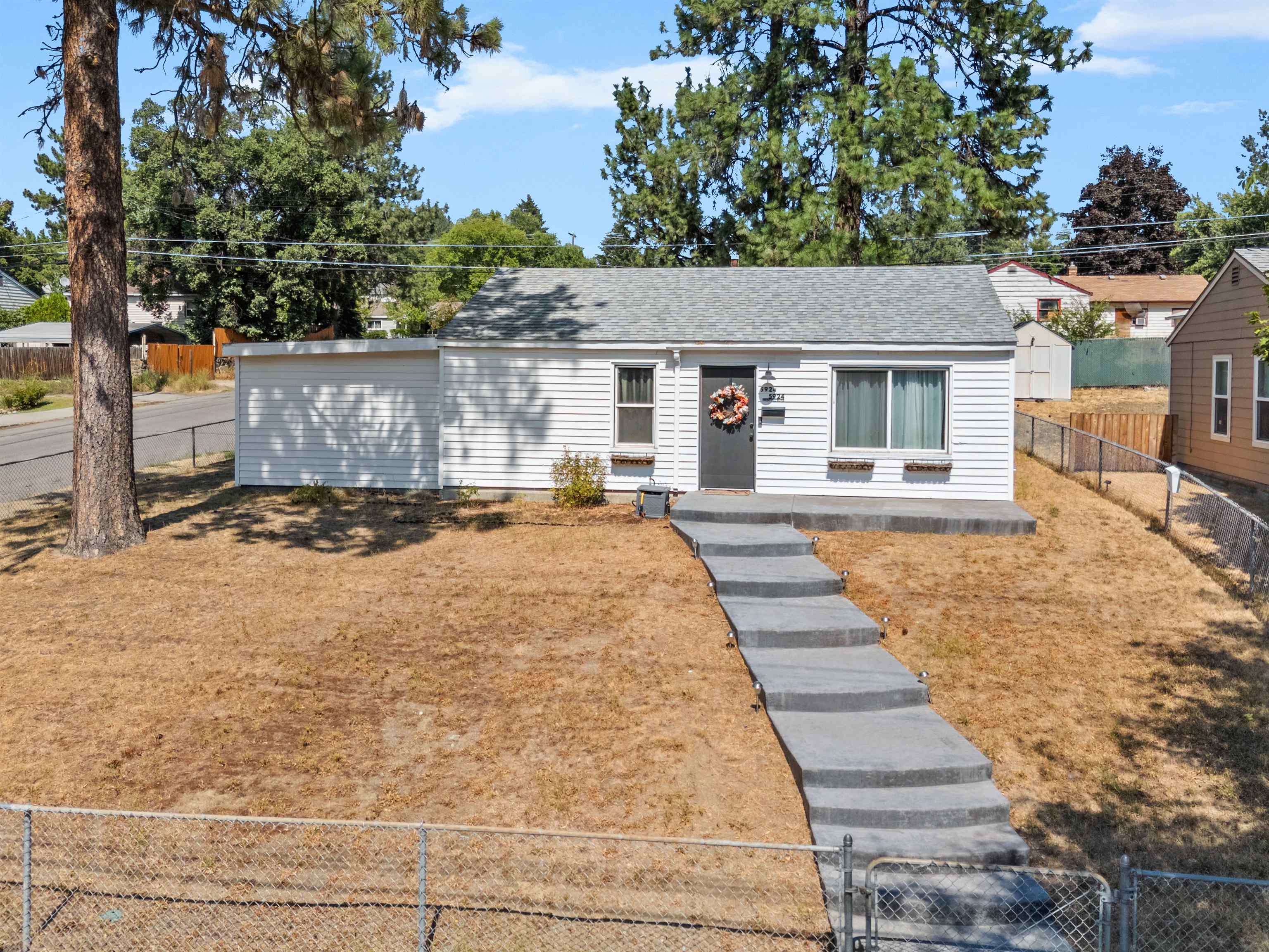 5924 N Driscoll Blvd — photo
