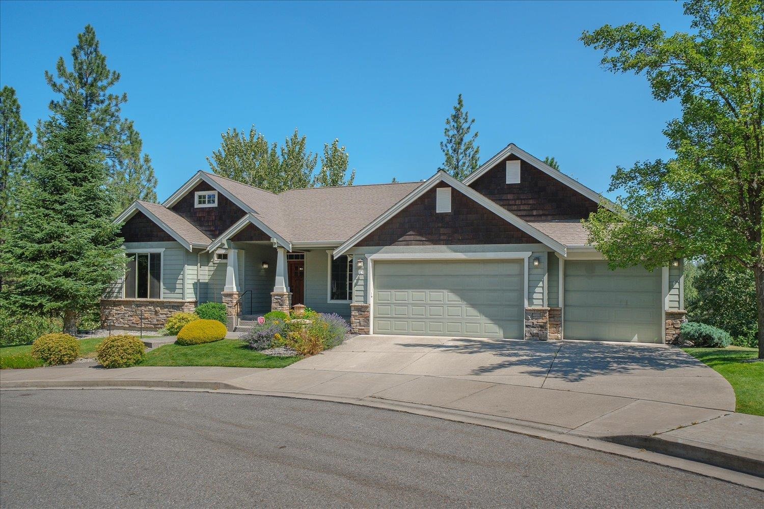 401 W Trailridge Ct — photo