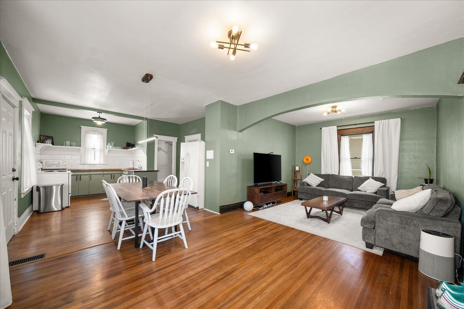 416 E Everett Ave, Spokane, WA 99207 — photo 2