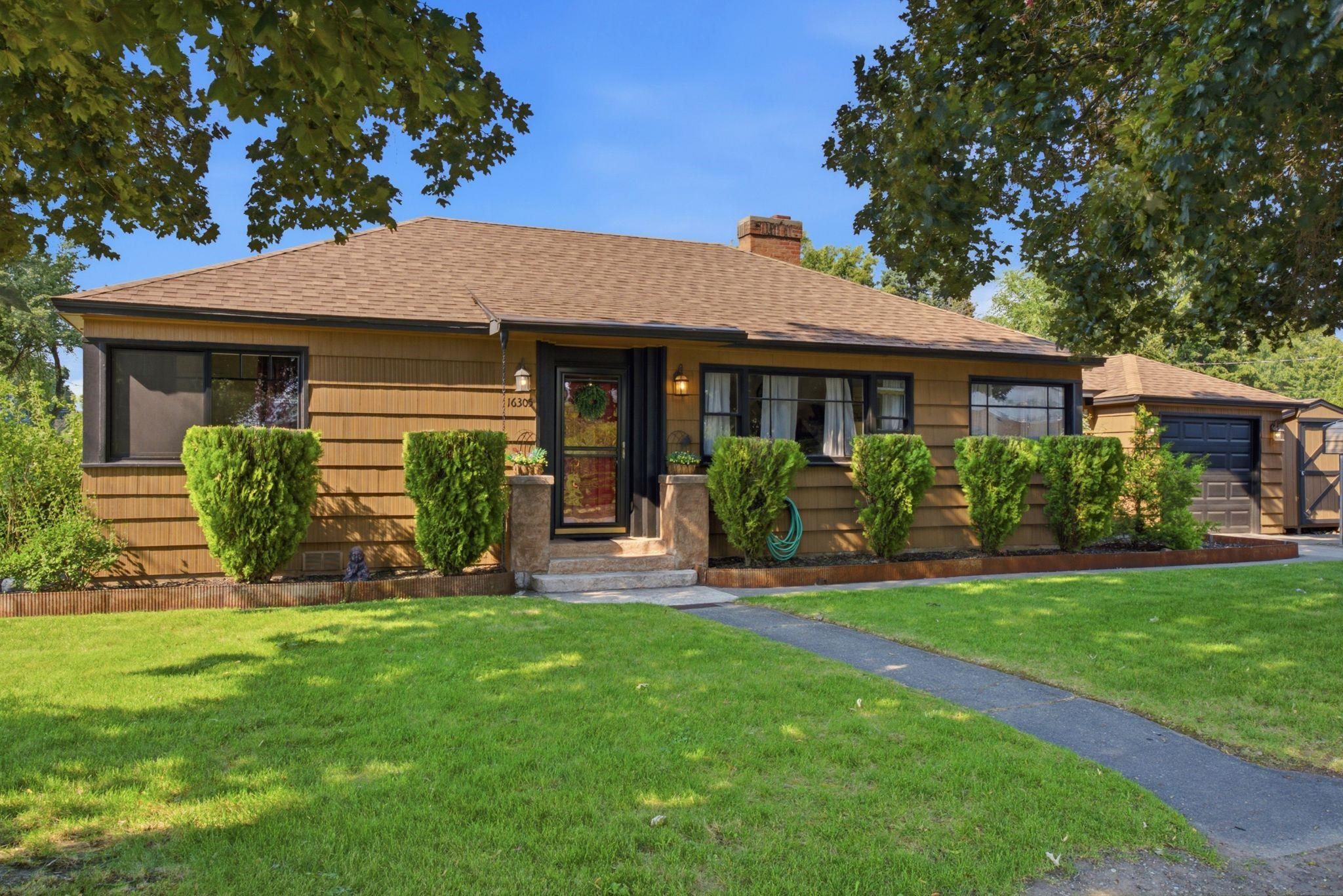 16305 E Riverside Ave — photo