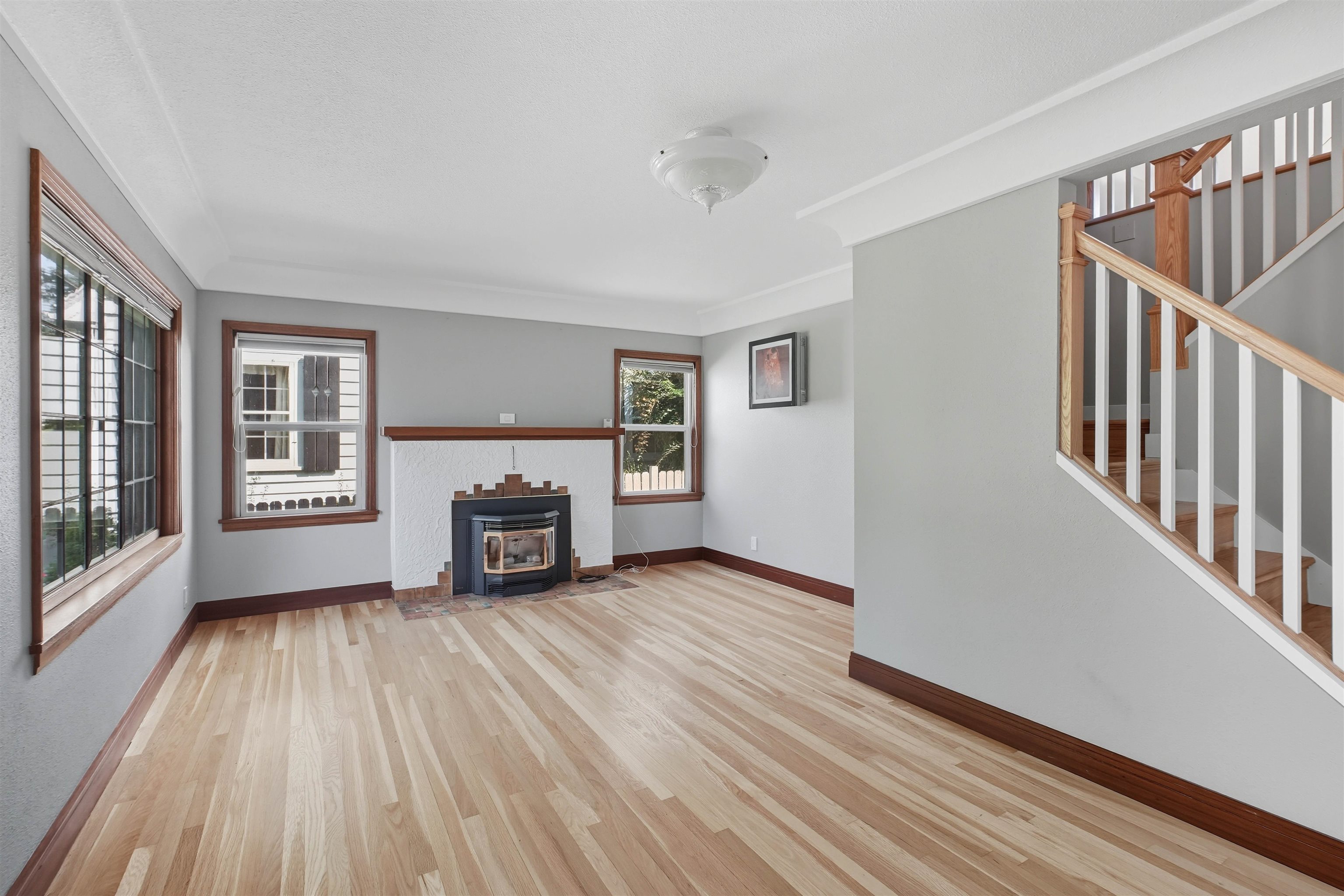 227 W 26th Ave — photo