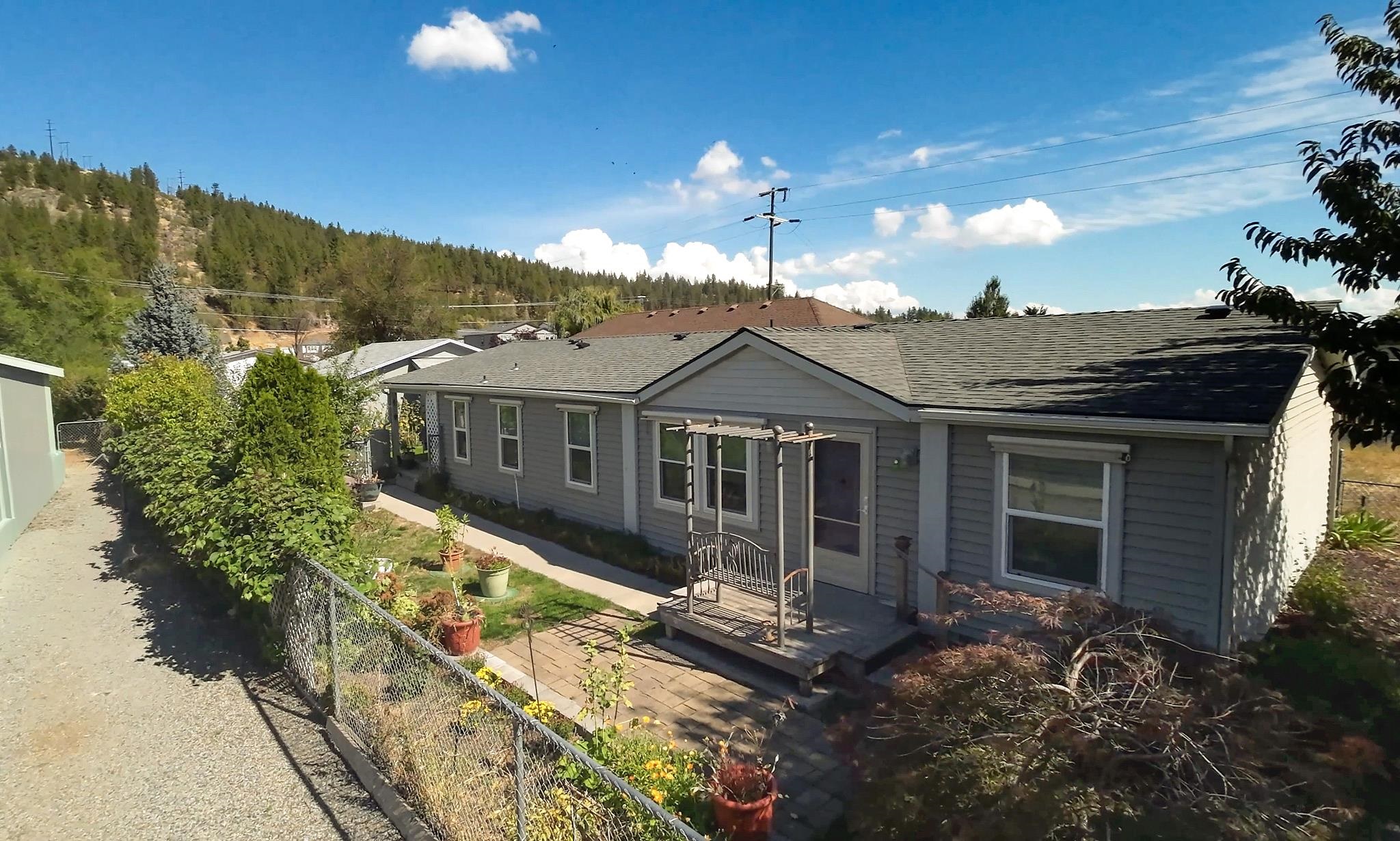 5021 E Fairview Ave — photo