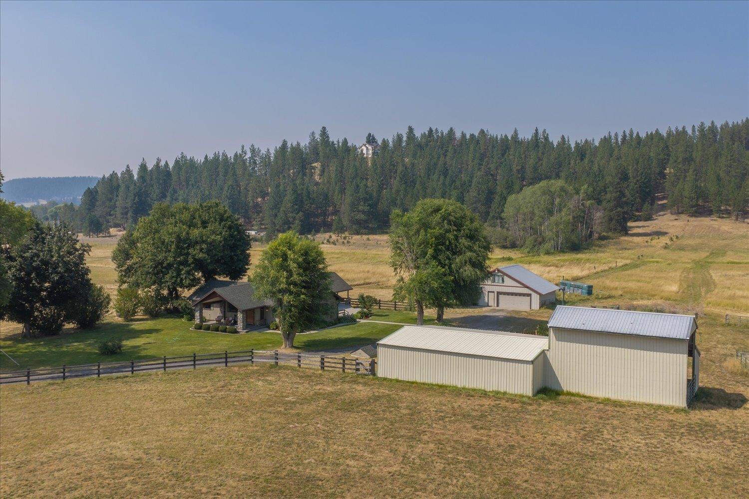 10303 E Woolard Rd, Colbert, WA 99005 — photo 2