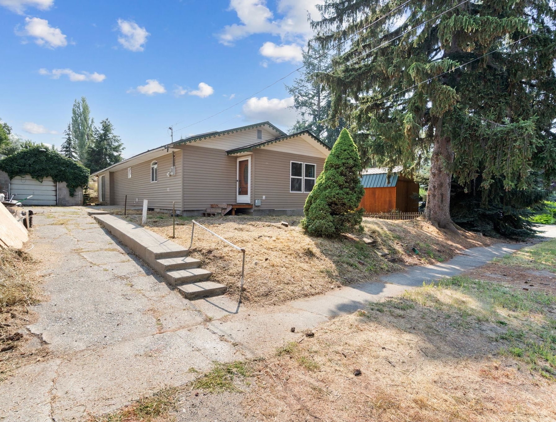 505 W McCoy St — photo