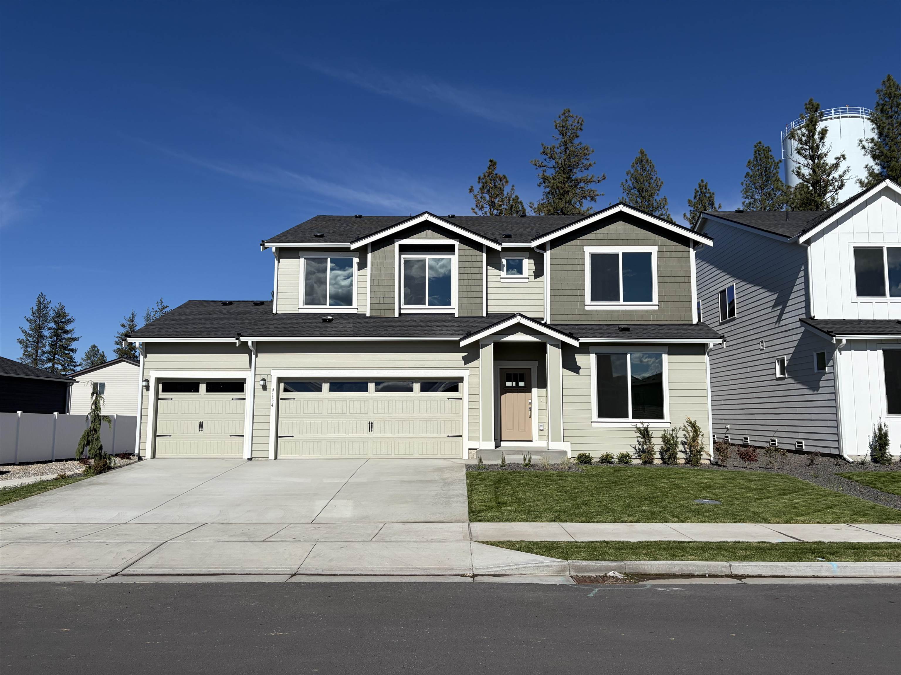 4134 W Vel View Rd, Spokane, WA 99208 — photo 2