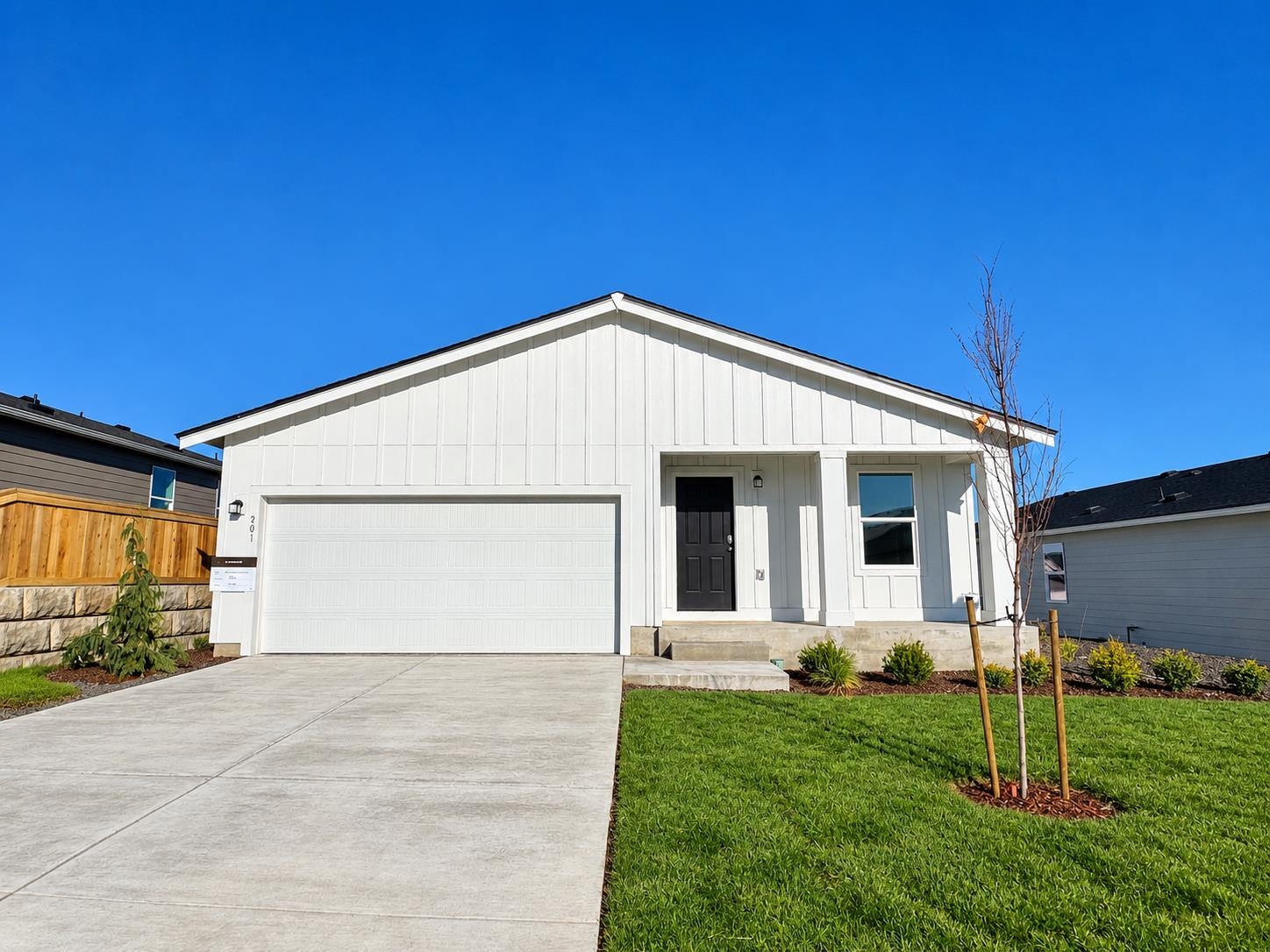 2335 Sunrise Dr — photo