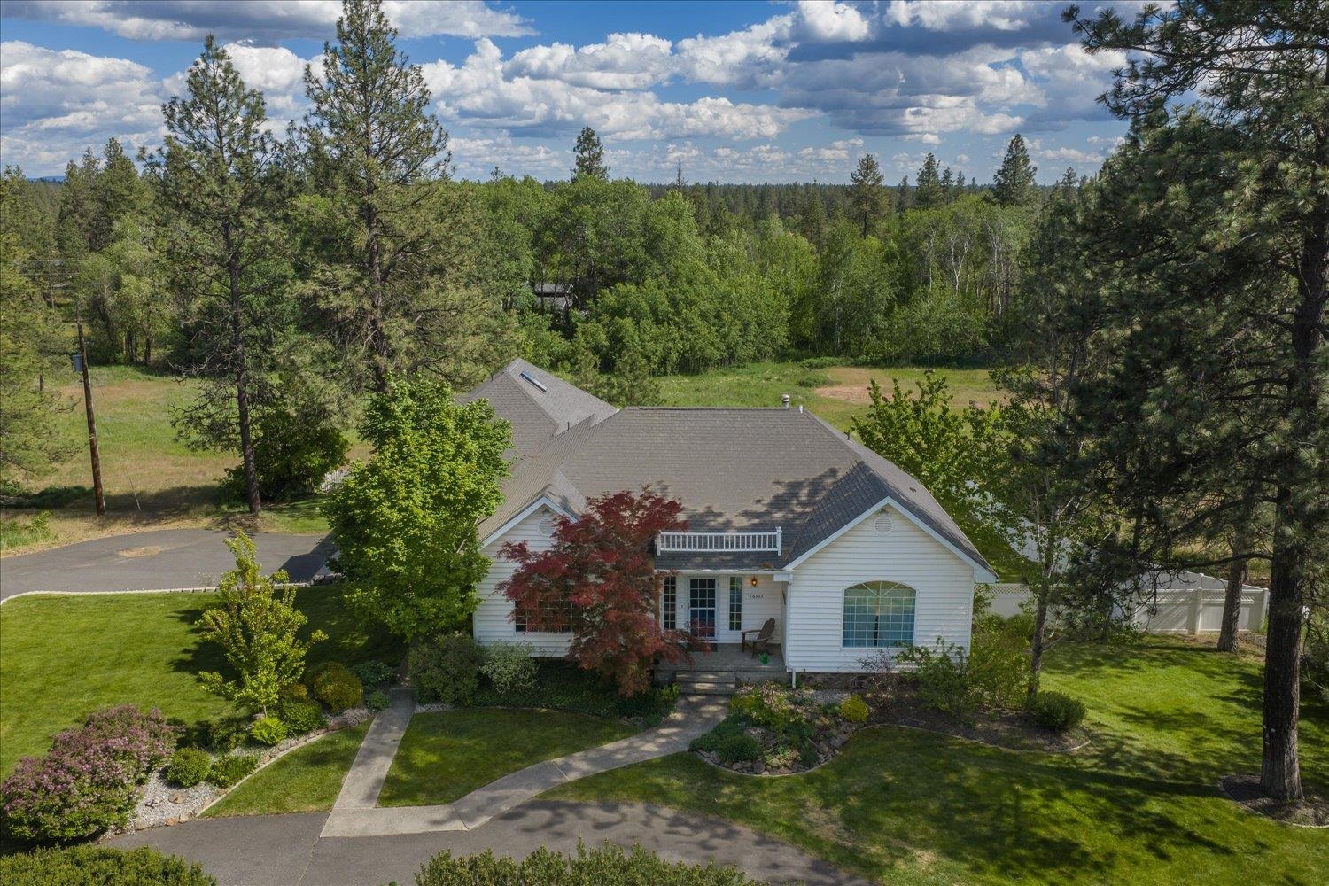 16303 S Cheney-Spokane Rd — photo