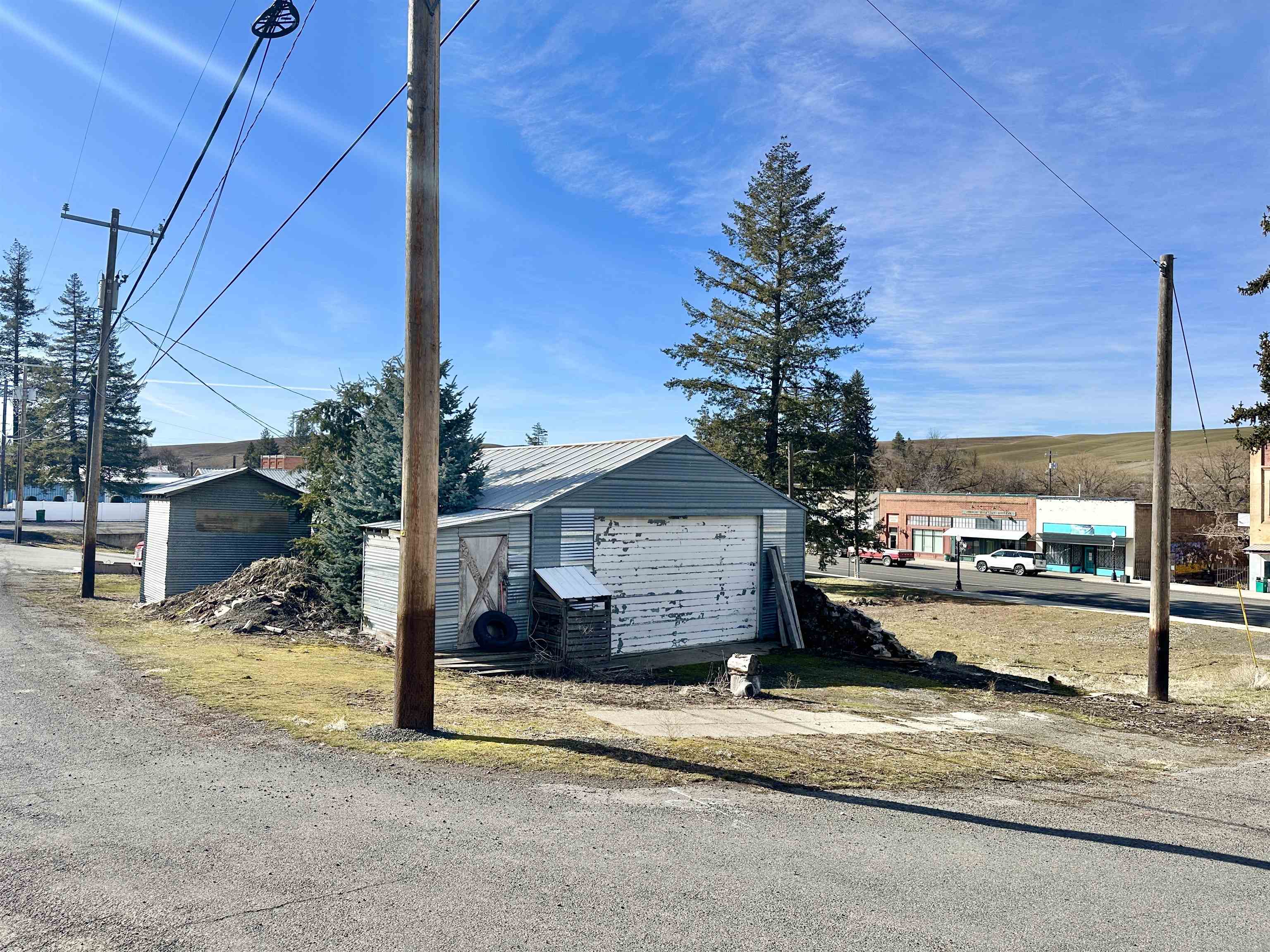 501 S Whitman St — photo