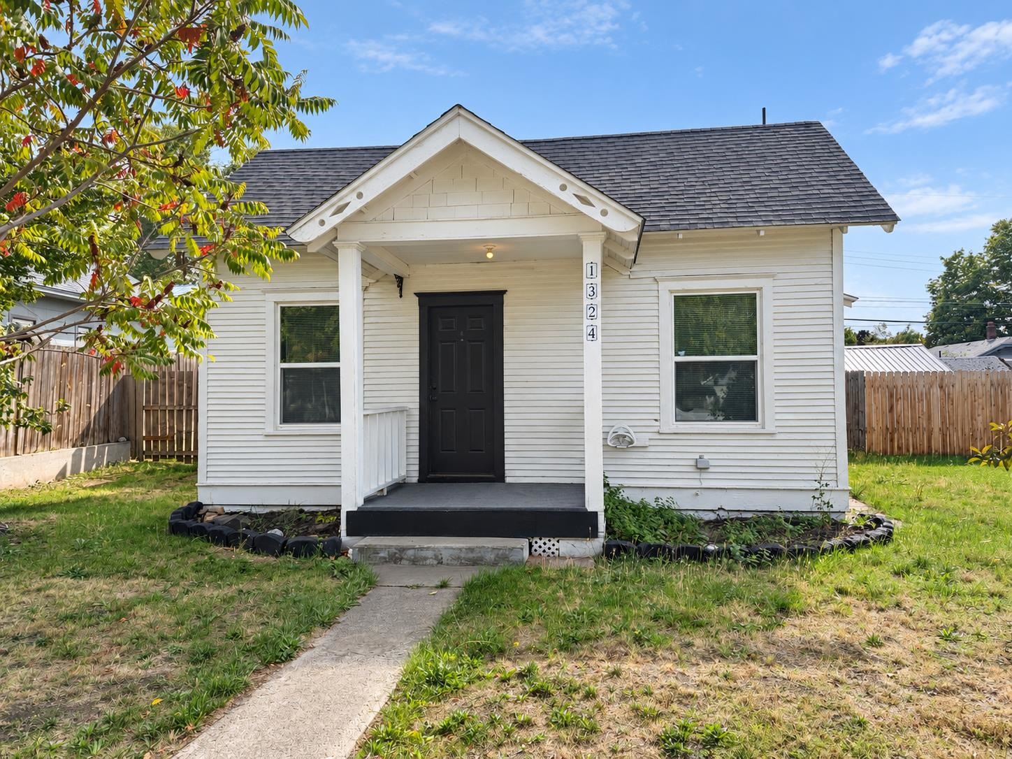 1324 E Broad Ave — photo