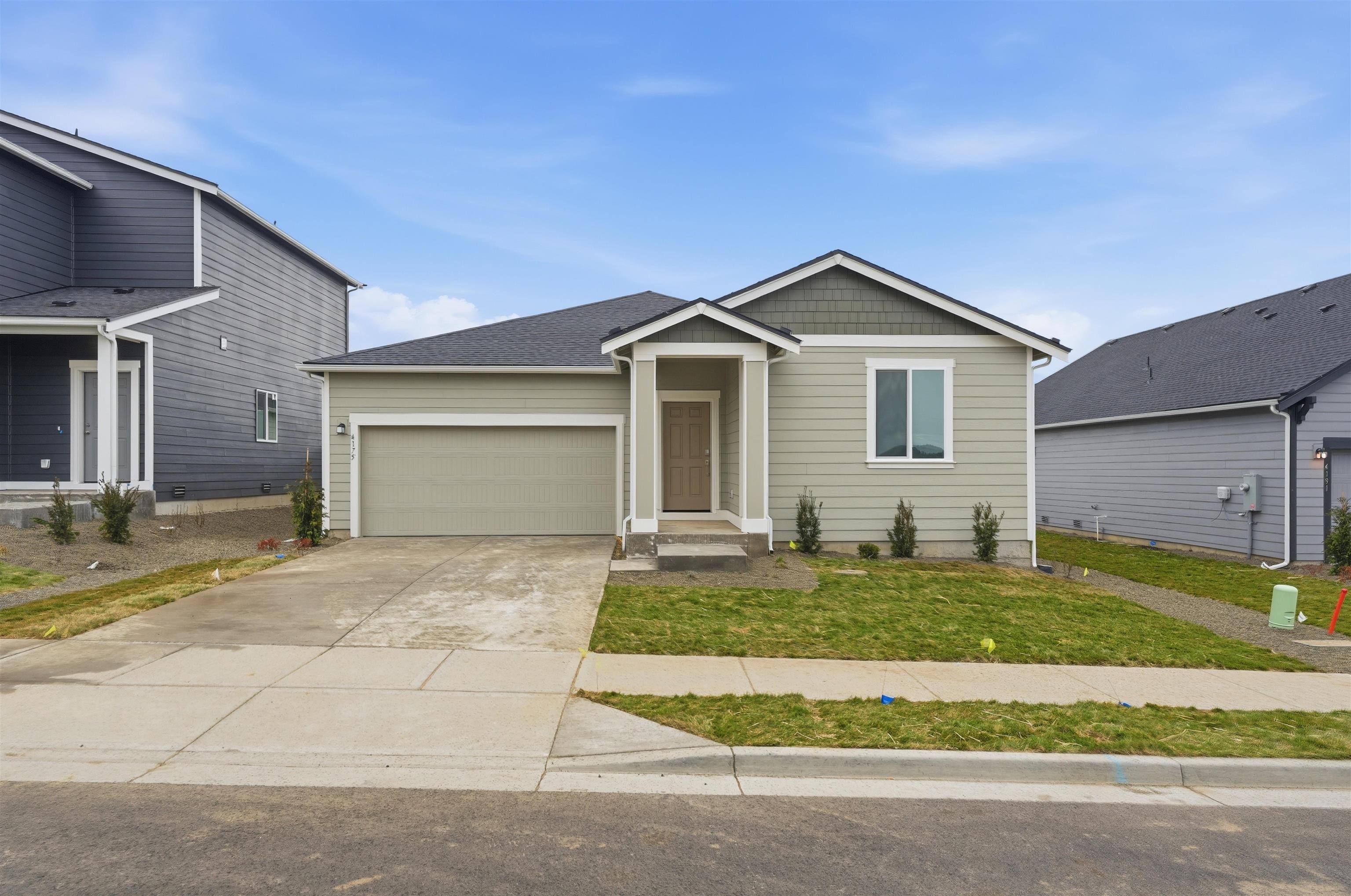 4258 W Howesdale Rd, Spokane, WA 99208 — photo 2