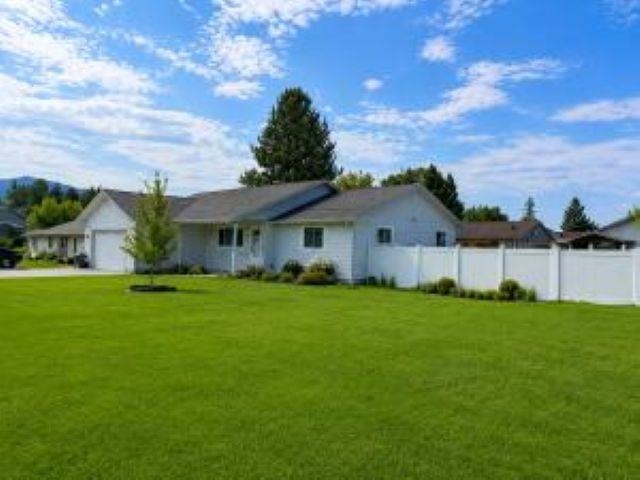 154 E Evergreen Dr — photo