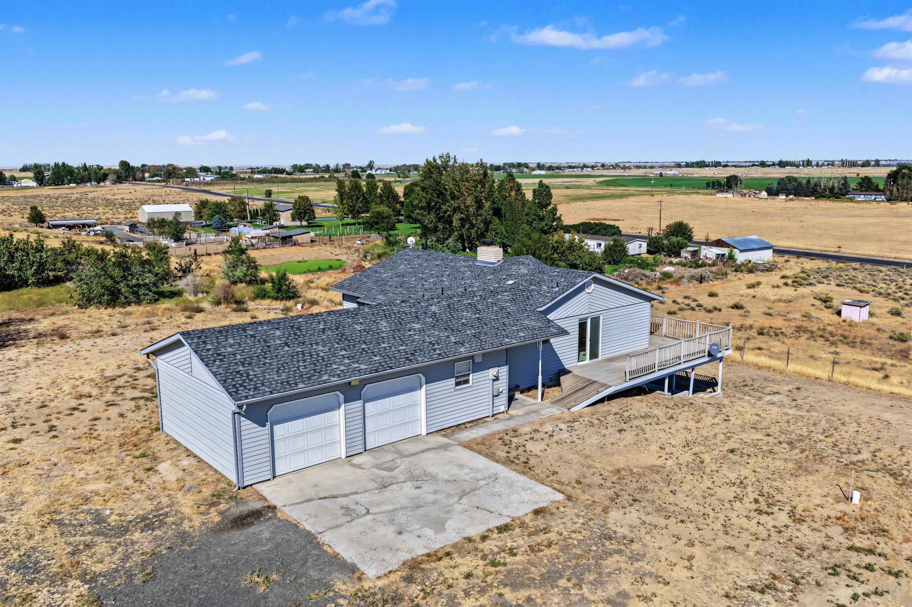4874 NE Rd 3 Rd, Moses Lake, WA 98837 — photo 2