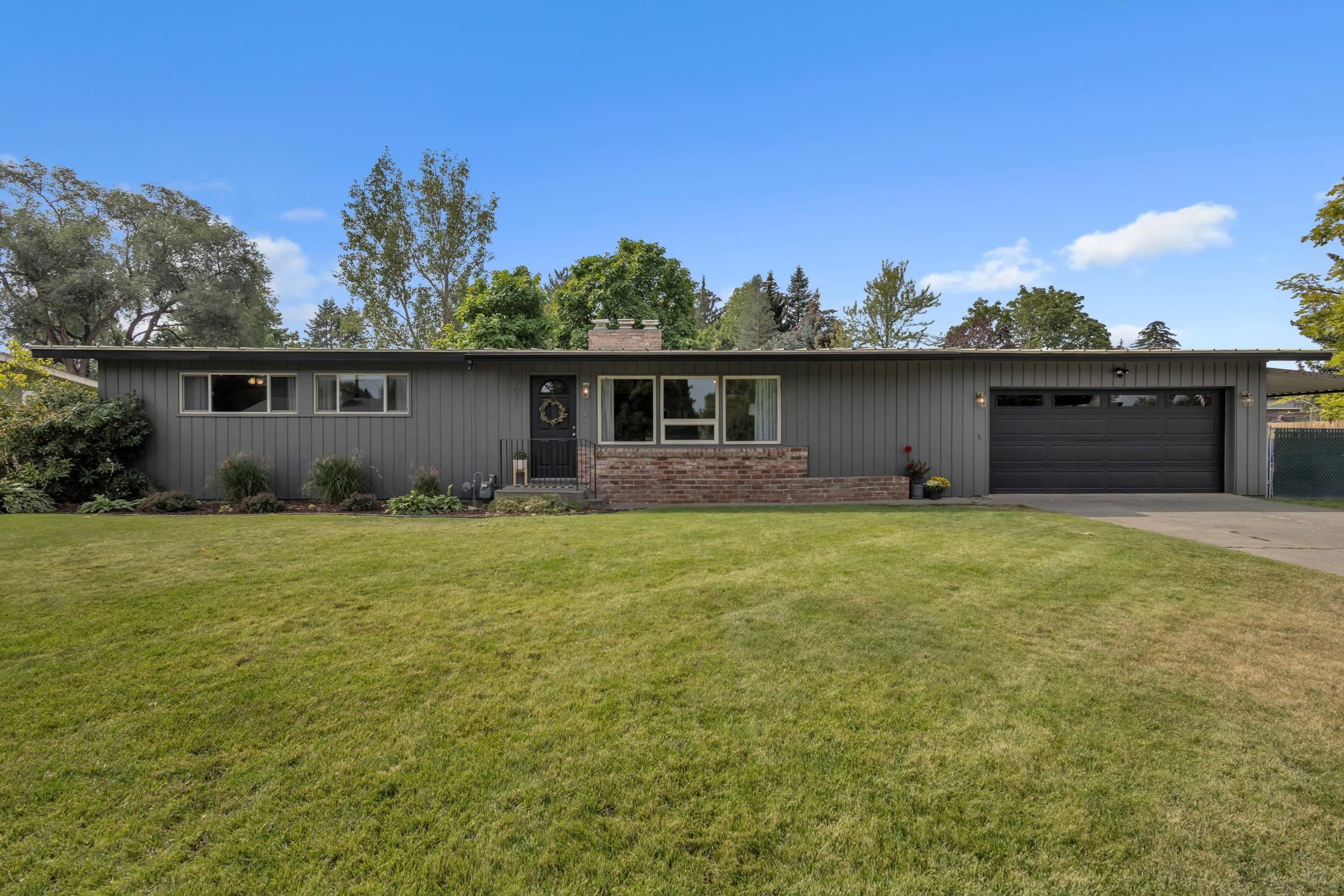 12022 E Skyview Ave — photo