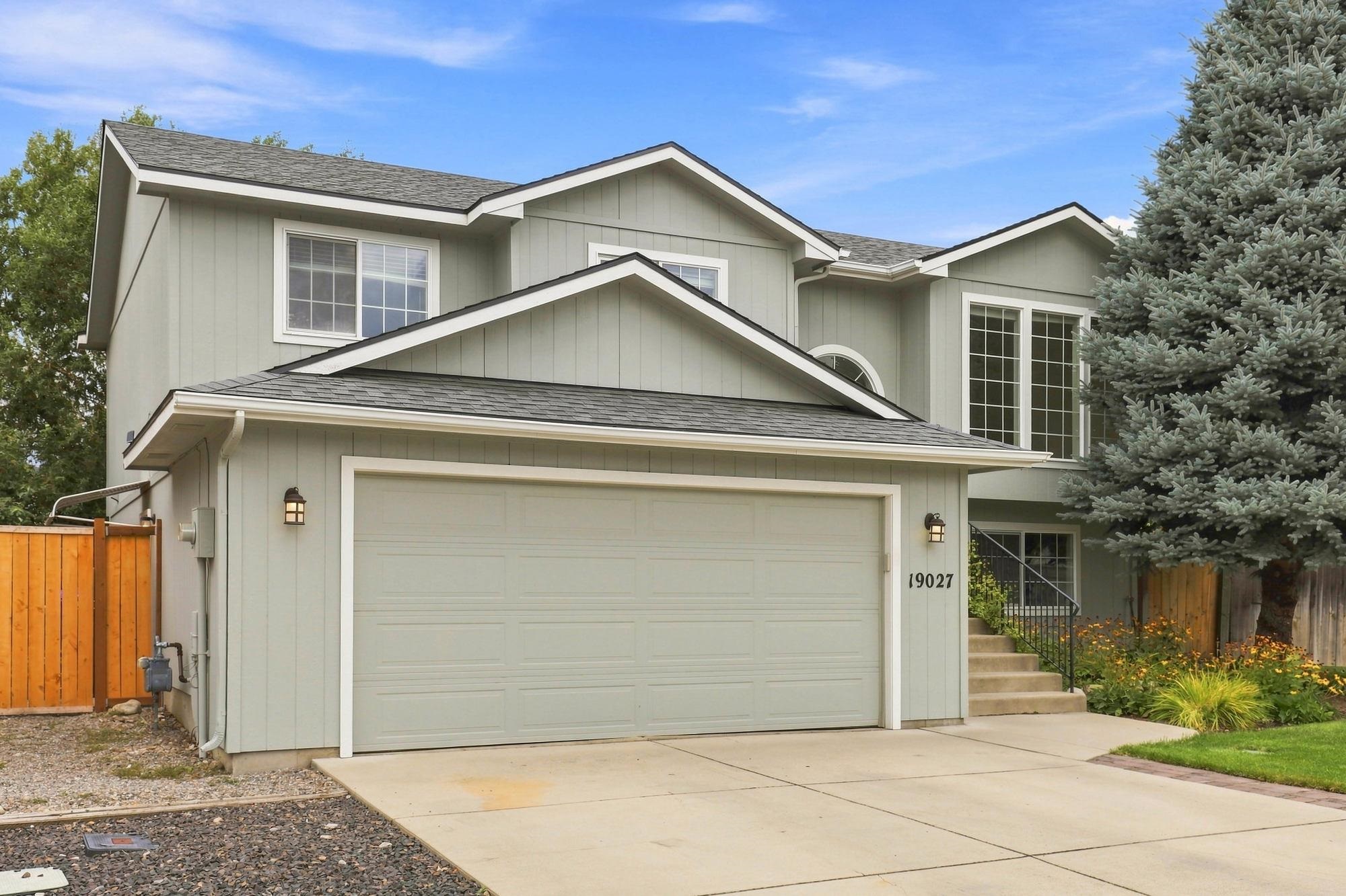 19027 E Shannon Ln — photo