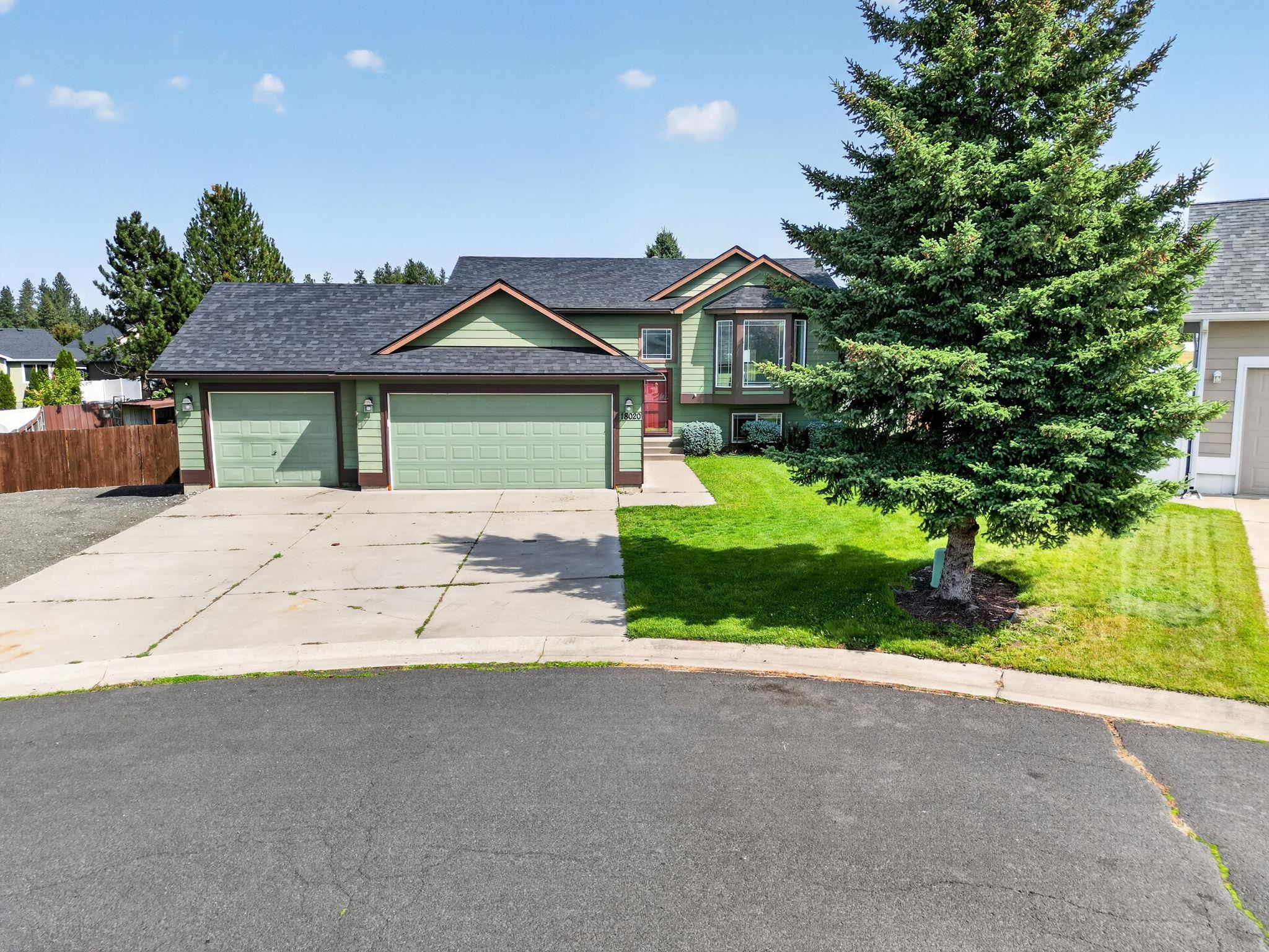 18020 N Addison Ct — photo