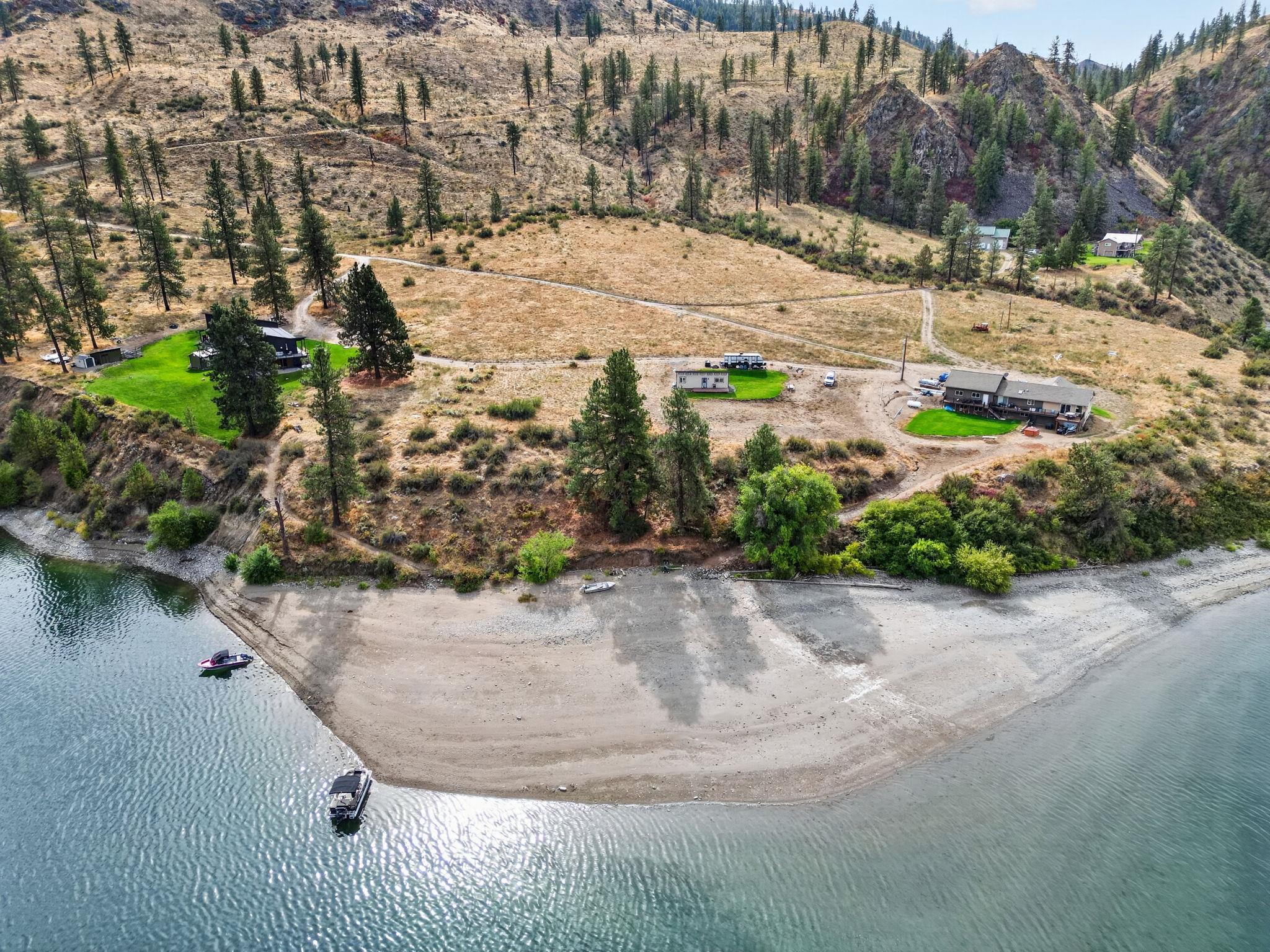 44403 E Capps Loop, Davenport, WA 99122