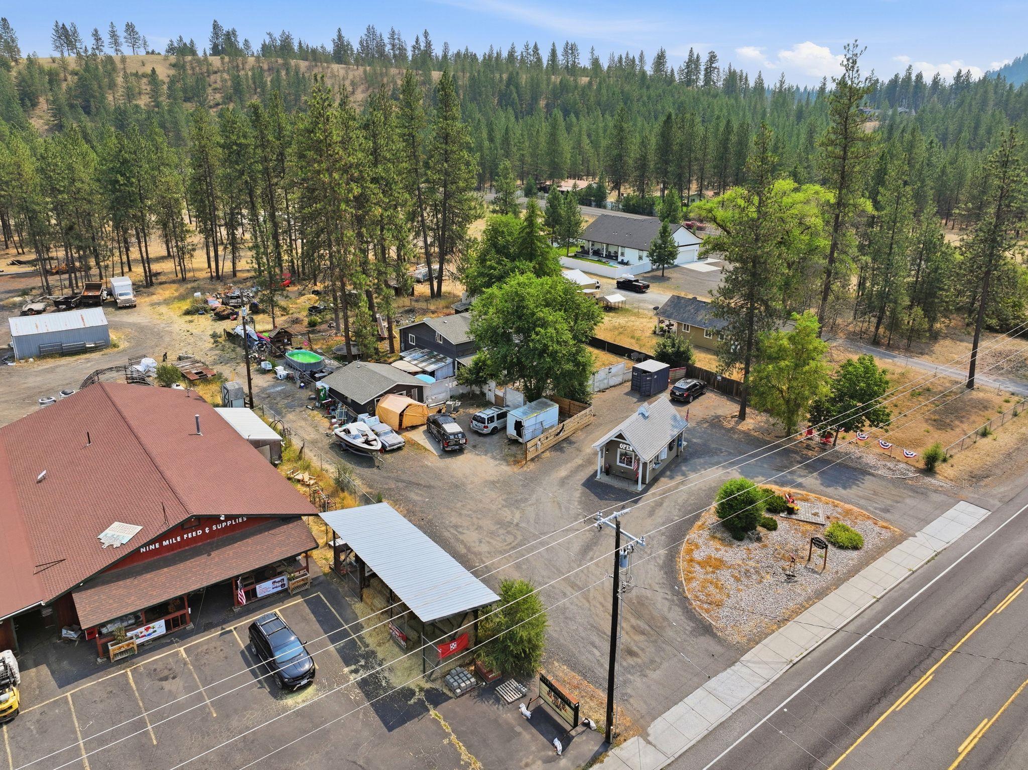12508 N Nine Mile Rd — photo