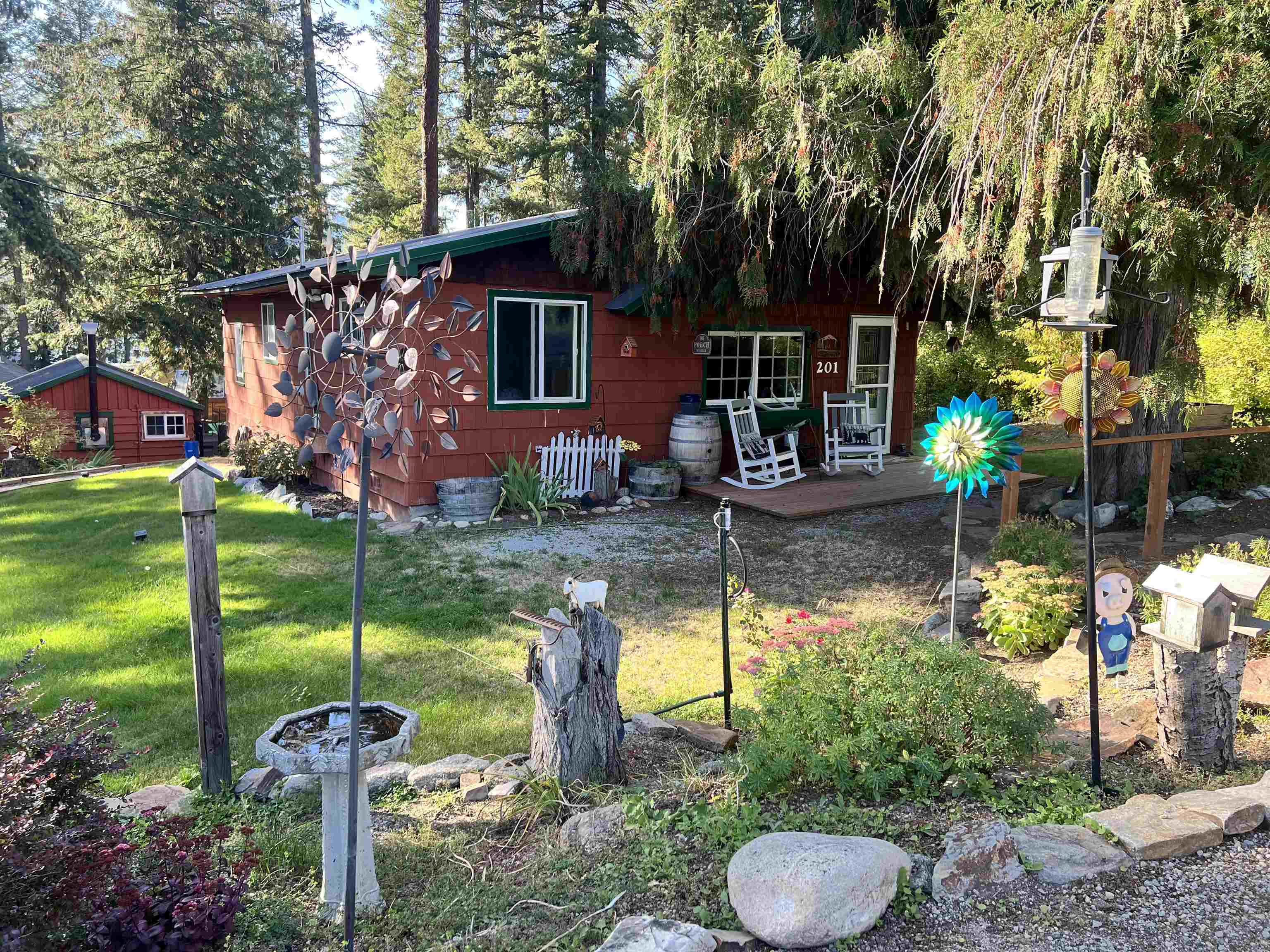 201 Fir Ln — photo
