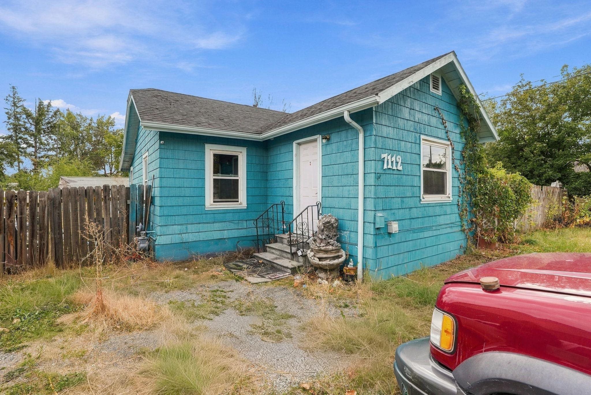 7112 E Fairview Ave — photo