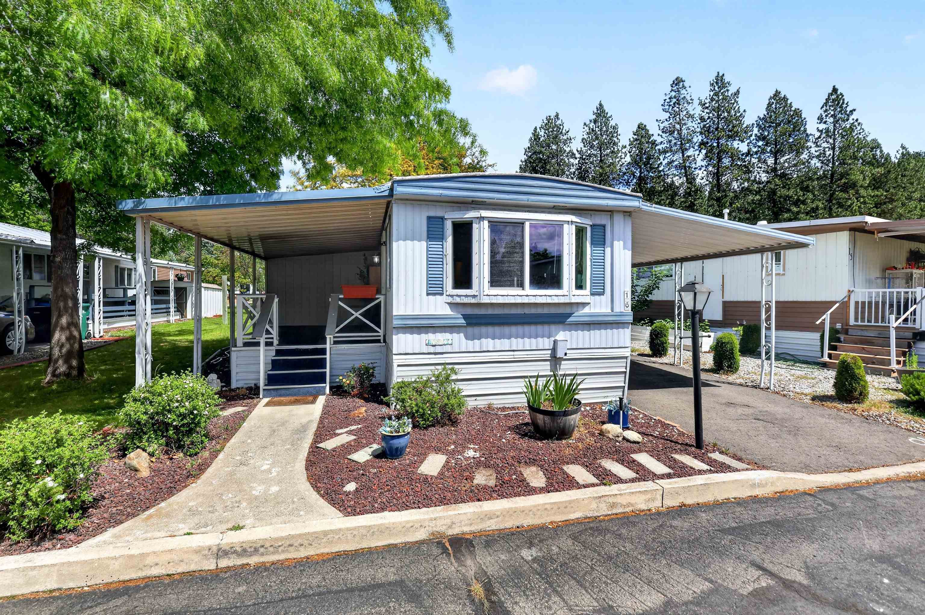 208 S Neyland Rd — photo