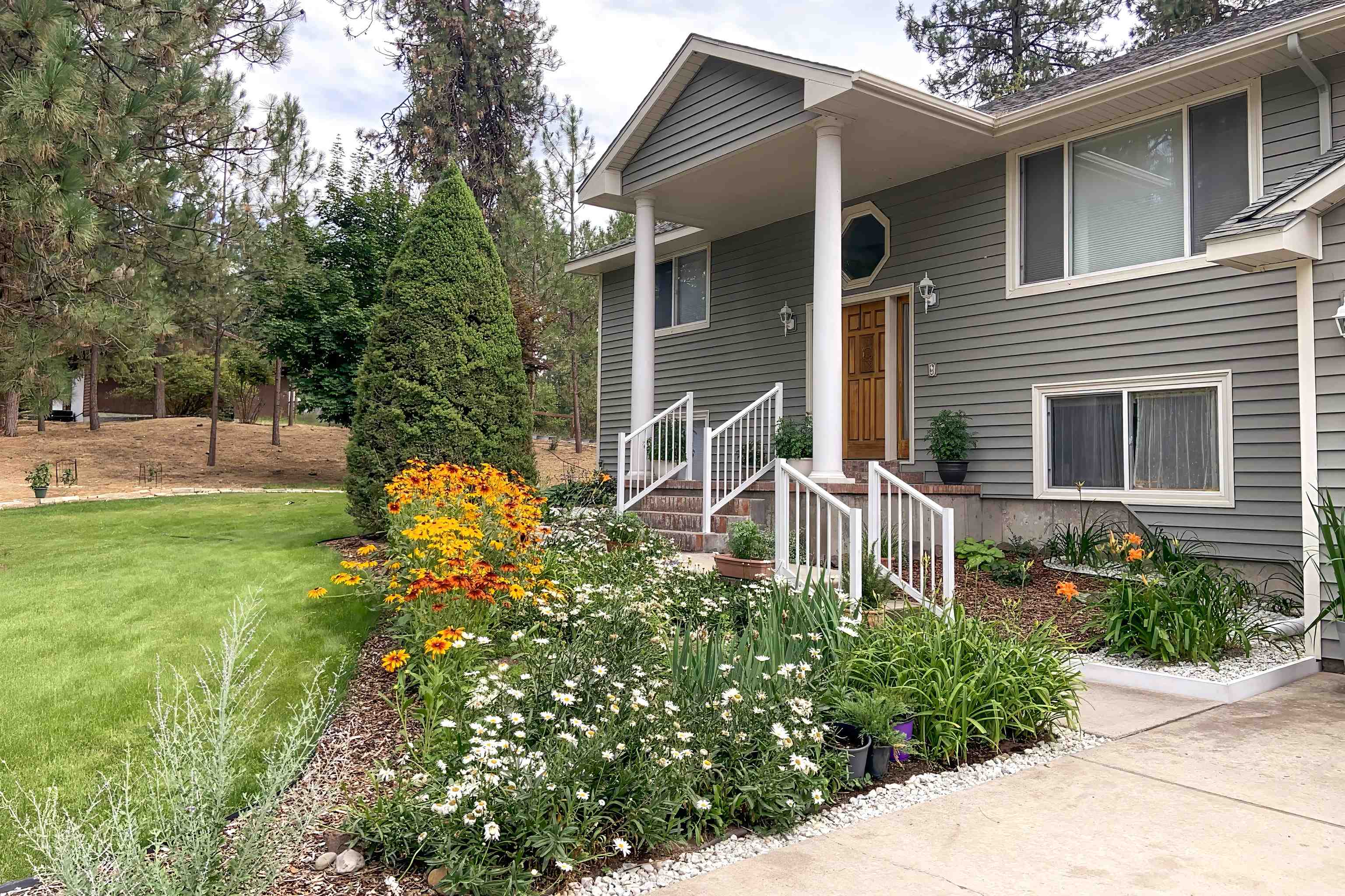 12829 W Suncrest Dr — photo