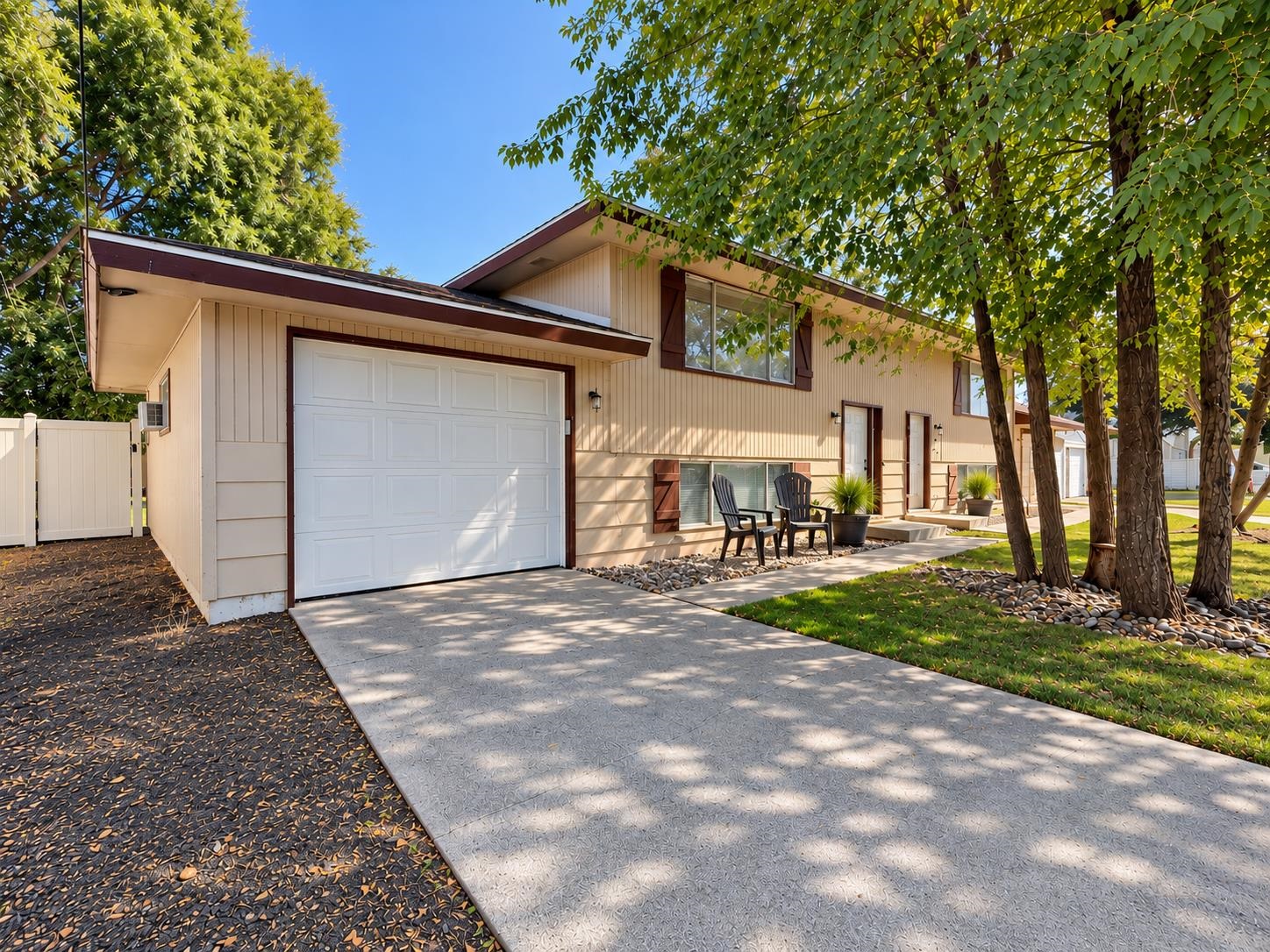416 / 418 N Skipworth Rd — photo