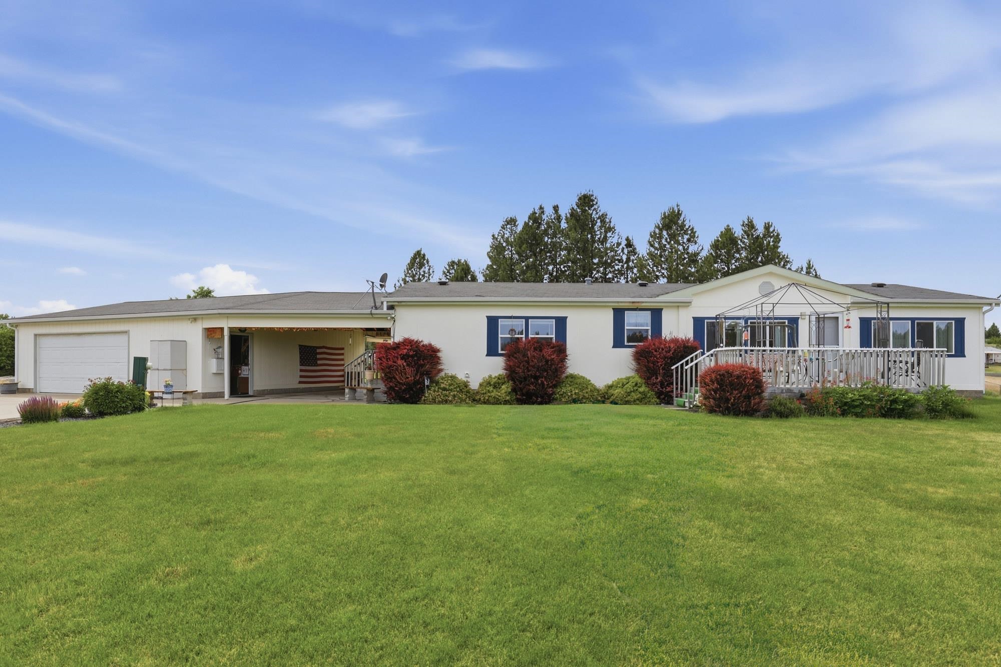 1702 W Denison-Chattaroy Rd — photo