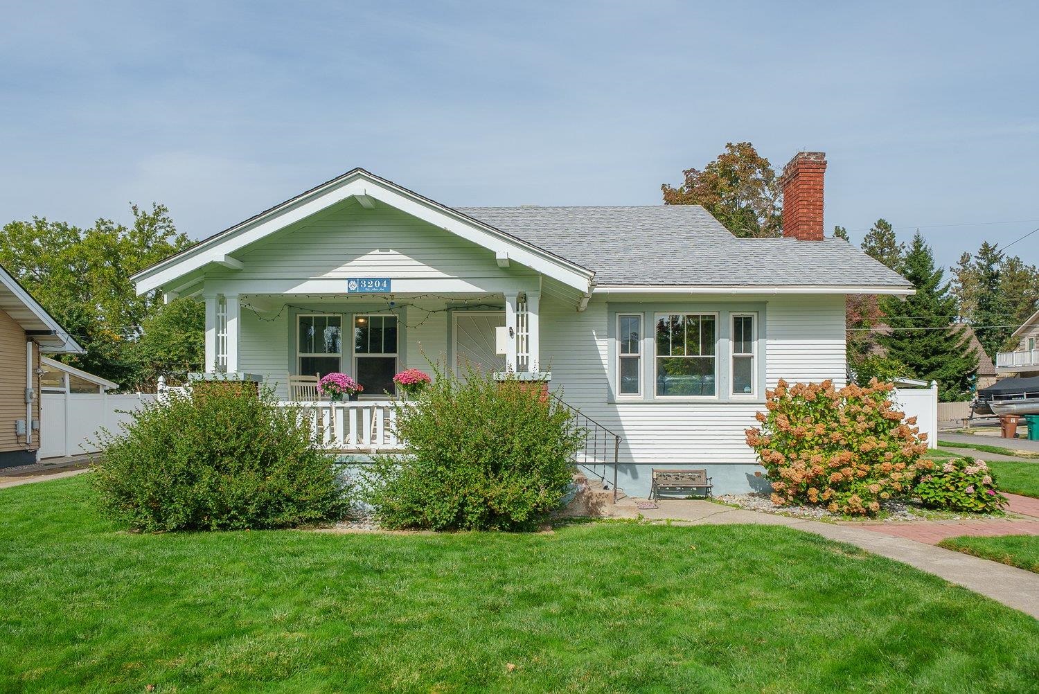 3204 W Alice Ave — photo