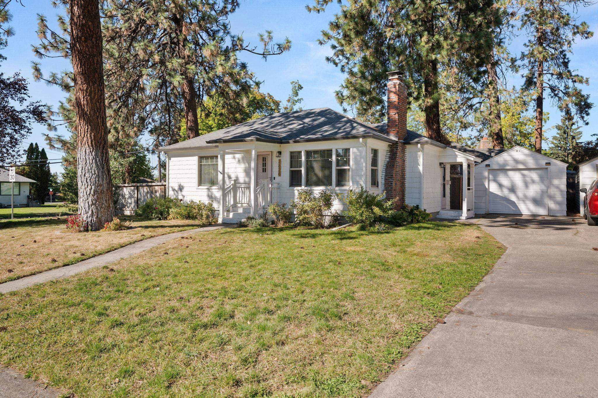 2826 W Upton Ave — photo