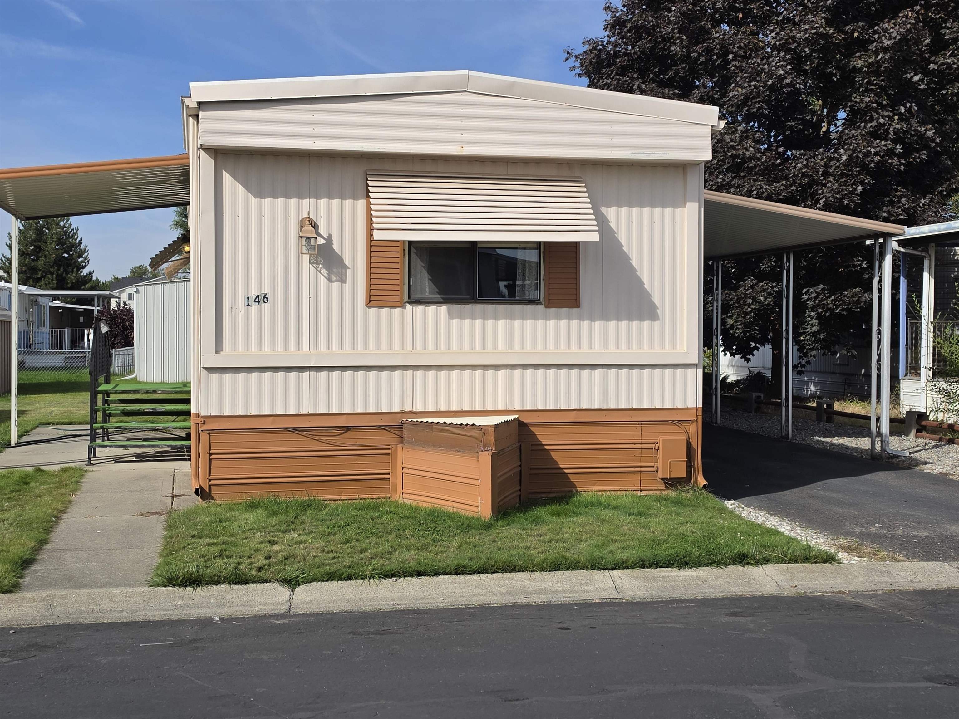 1205 E Lyons Ave, Spokane, WA 99208