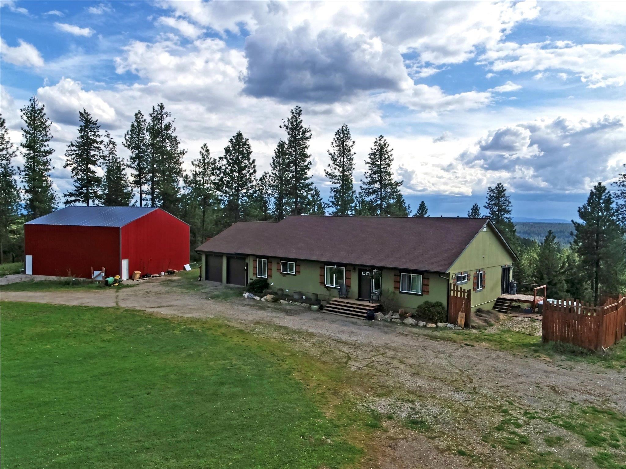 704 Mccammon Rd, Elk, WA 99009 — photo 2