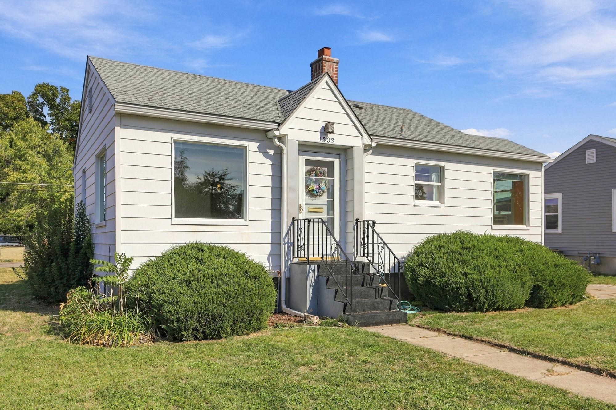 1203 E Providence Ave — photo