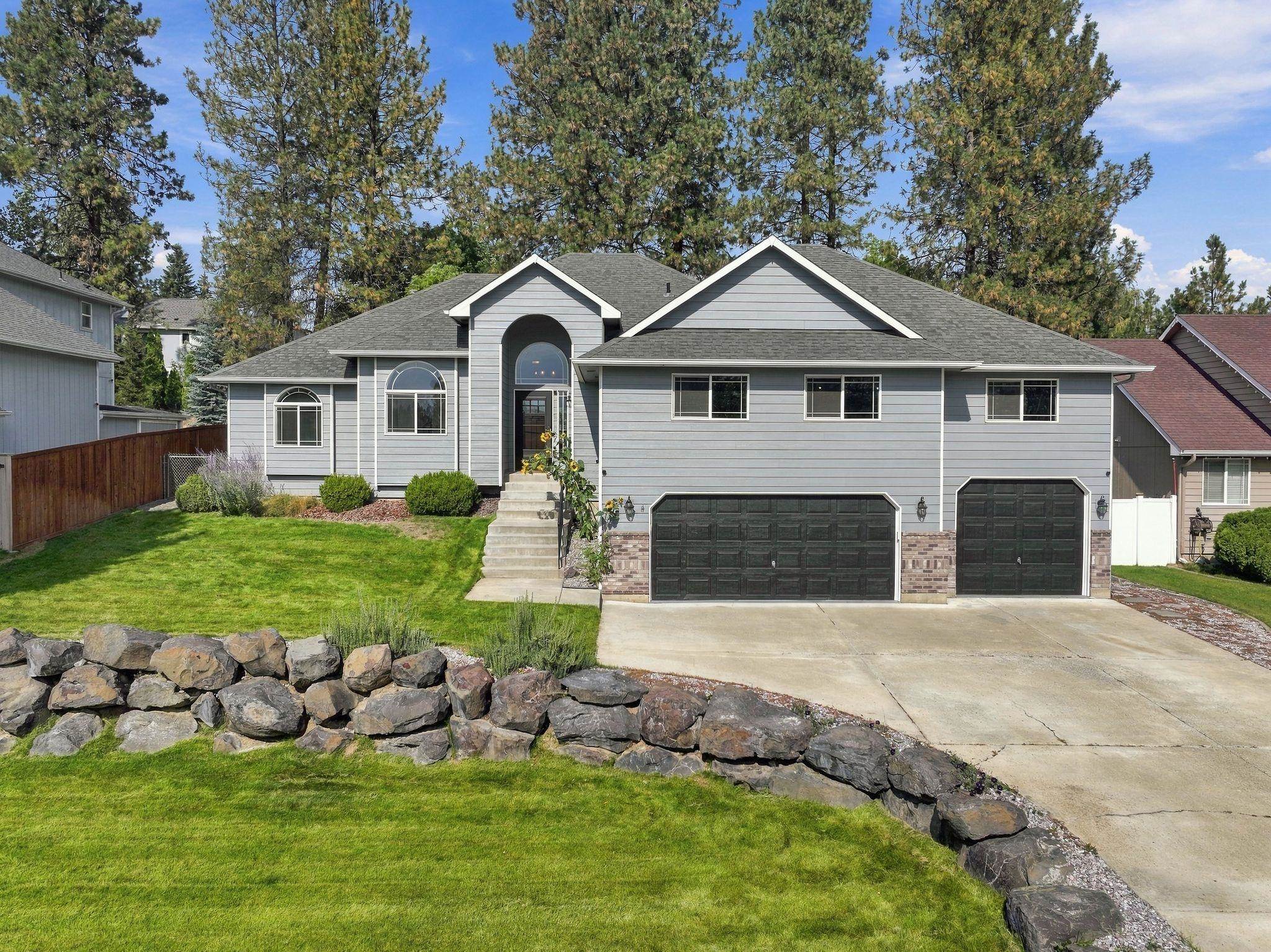 705 E Upper Terrace Ln, Colbert, WA 99005 — photo 2