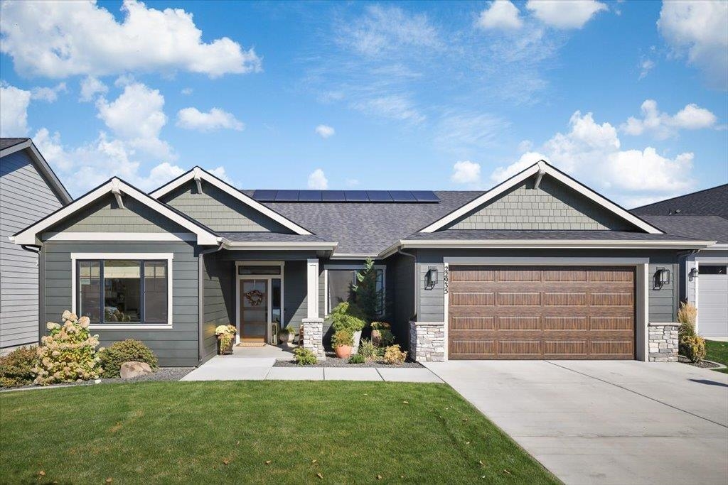 22935 E Edgewater Ln — photo