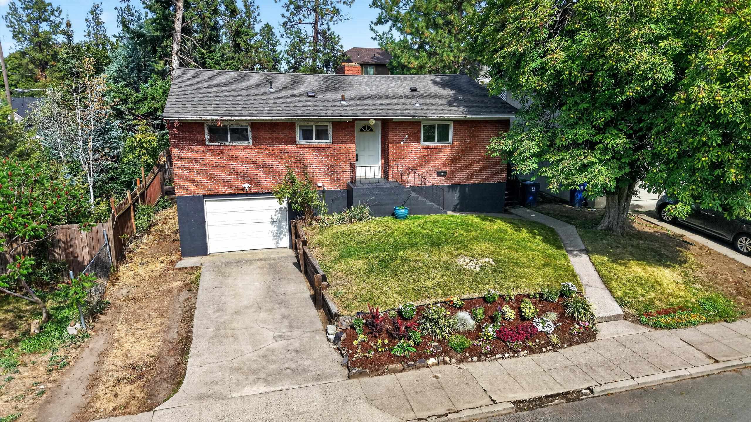 1625 E 8th Ave — photo