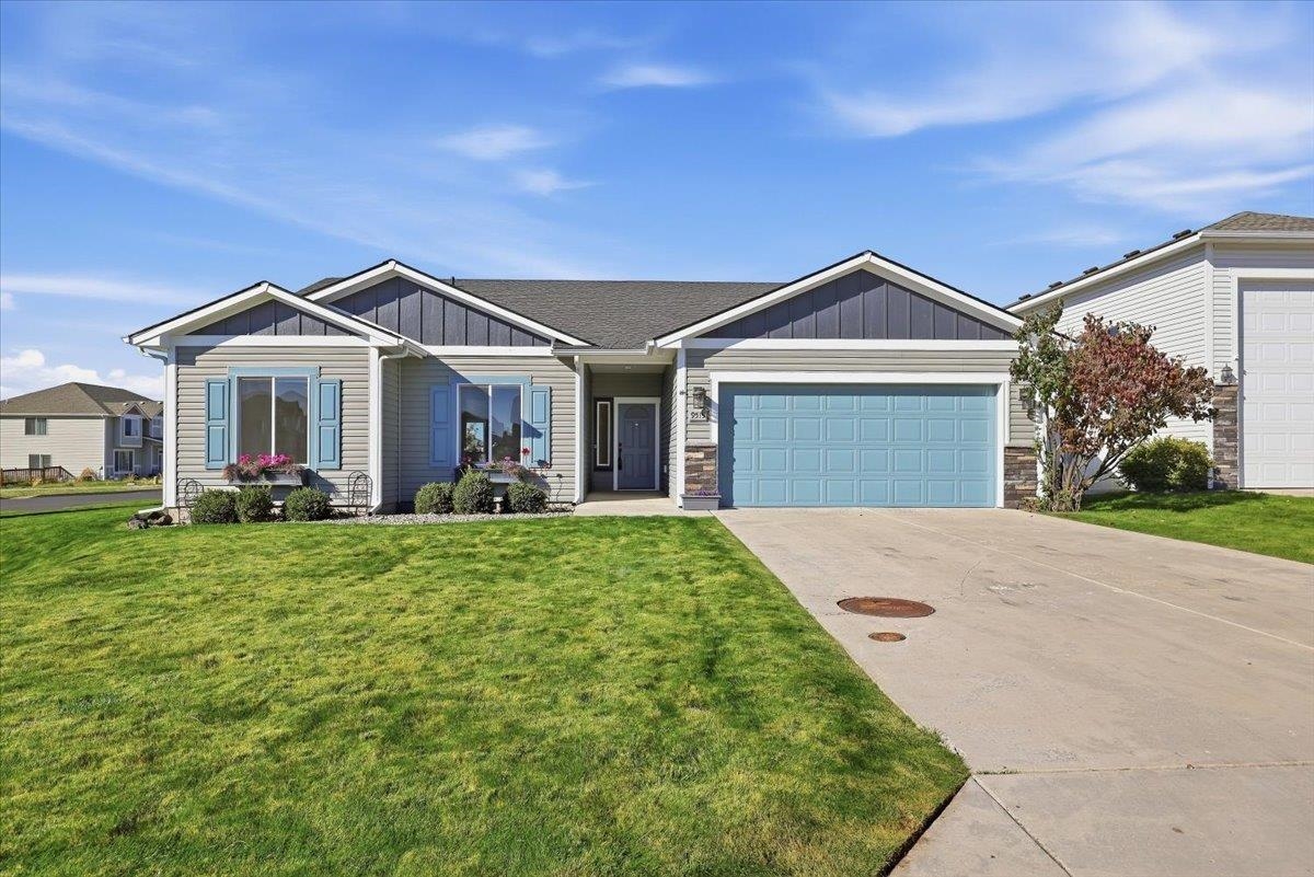 9515 N Prescott Ct — photo